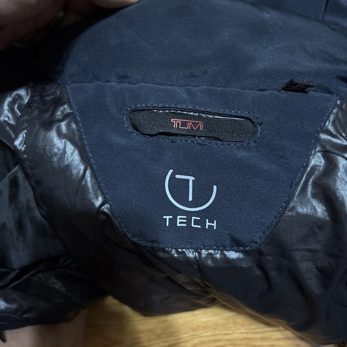 Tumi Tumi T-Tech Jacket Men's Medium Hooded Packable Size US M / EU 48-50 / 2 - 3 Thumbnail