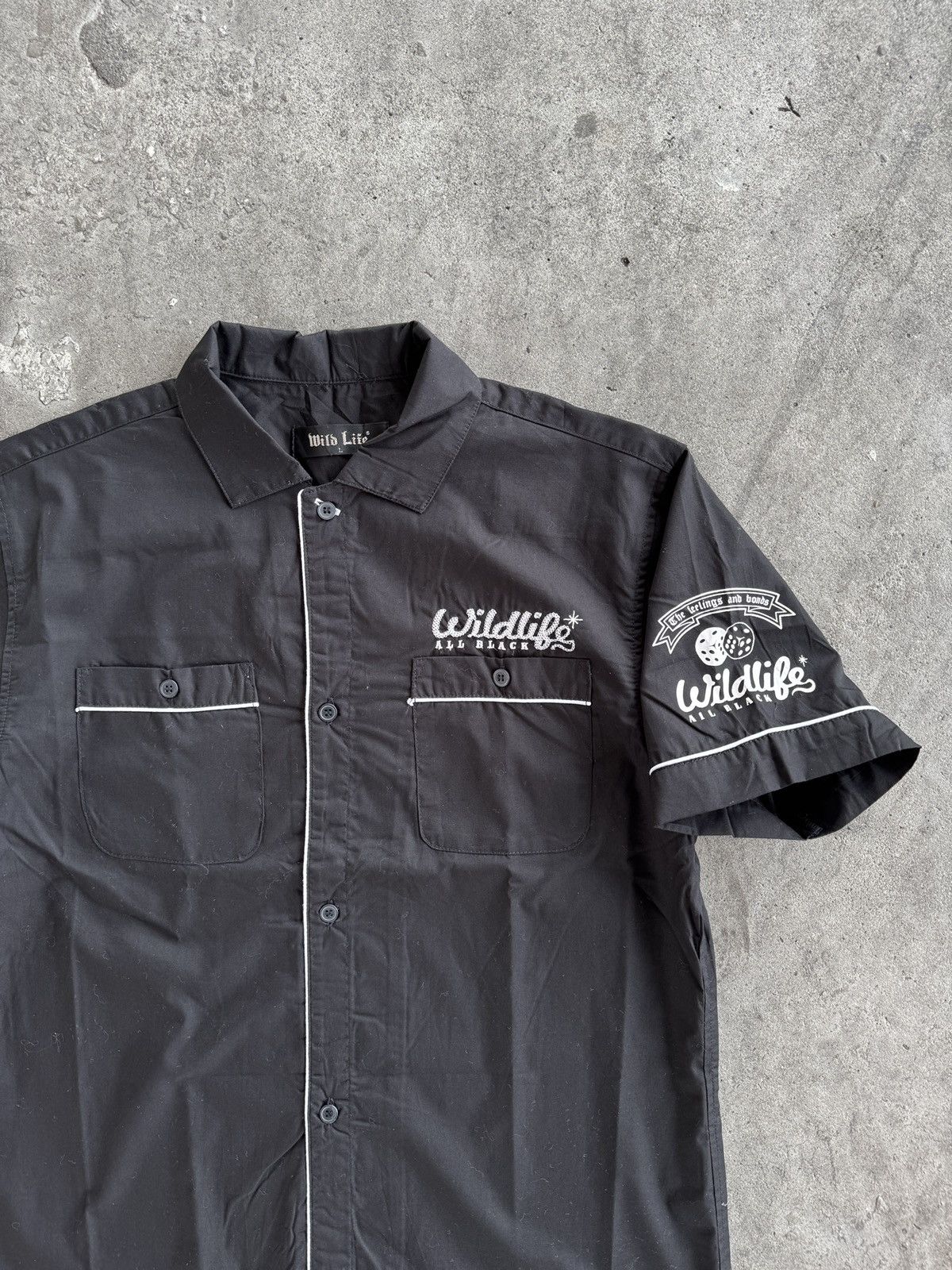 Japanese Brand Wild Life Dice The Feelings And Bonds Shirts Size US M / EU 48-50 / 2 - 5 Thumbnail