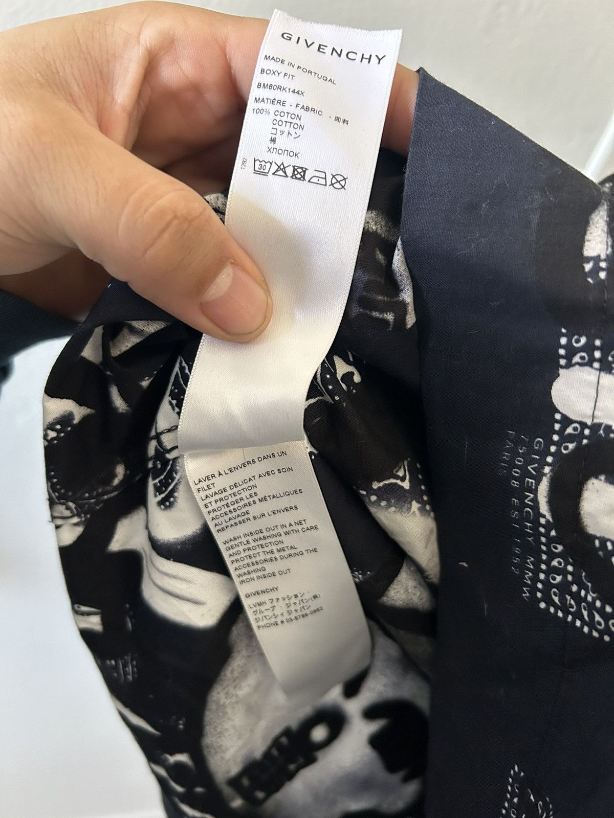 Givenchy Givenchy Chito Shirt Size US L / EU 52-54 / 3 - 6 Thumbnail