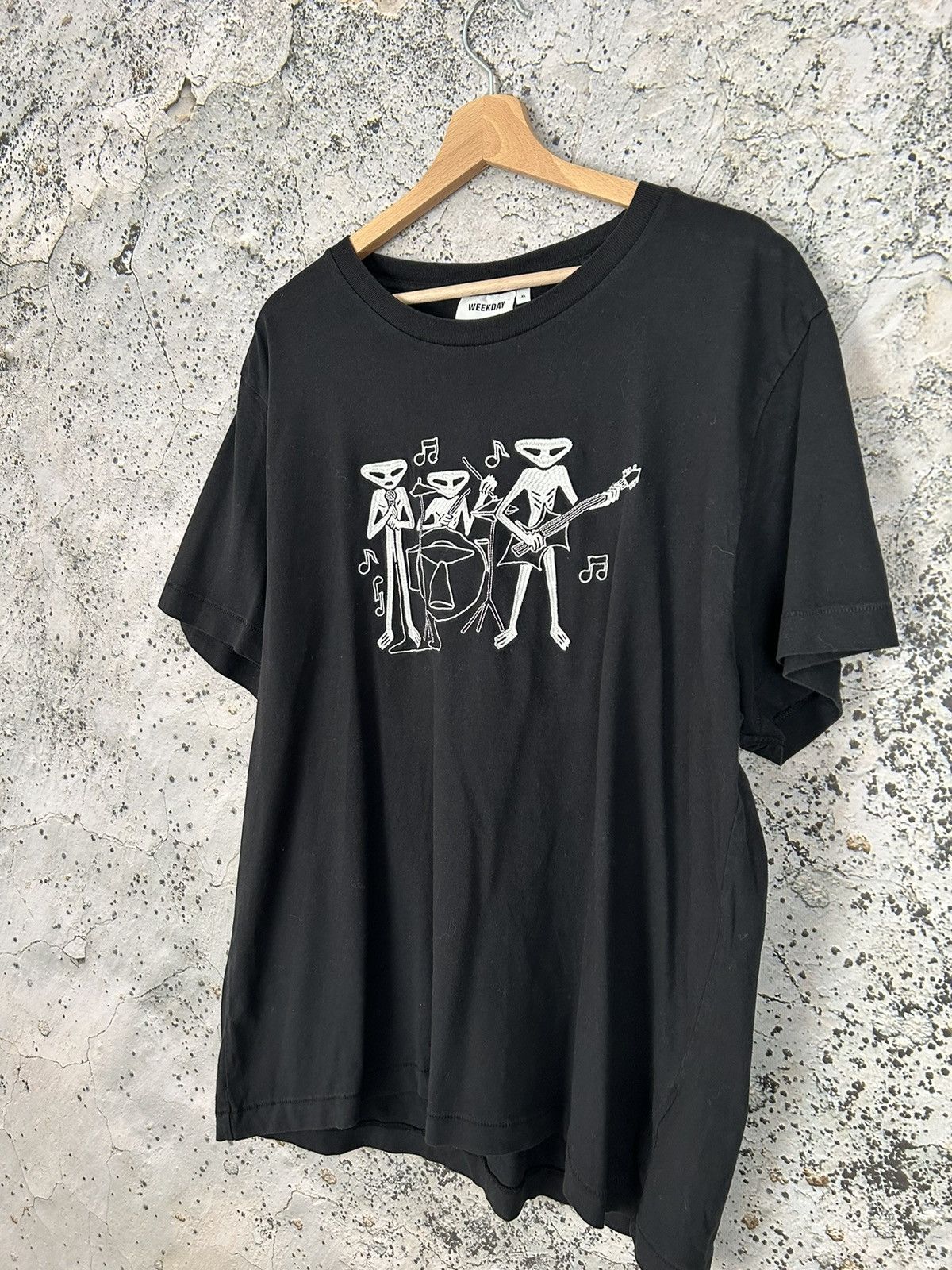 Other Weekday Embroidered Logo Tee Aliens Streetwear Skateboards Size US XL / EU 56 / 4 - 2 Thumbnail