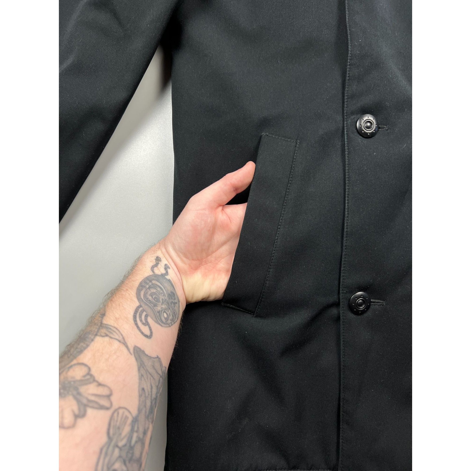 Corneliani Corneliani Collection Double Breasted Coat (Y0768) Size US L / EU 52-54 / 3 - 4 Thumbnail