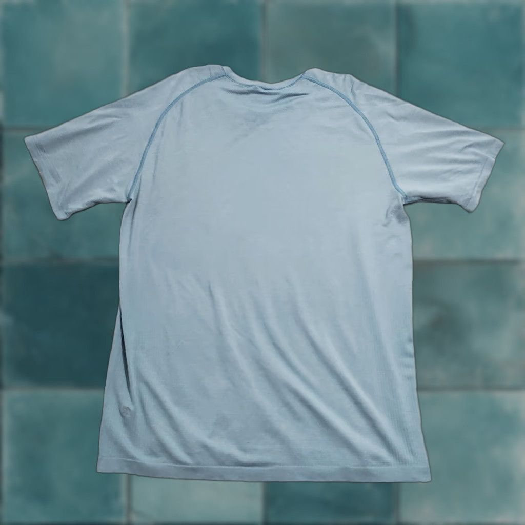 Lululemon Lululemon Shirt Men XL Blue Metal Vent Tech 2.0 Short Sleeve Performance Tee Size US XL / EU 56 / 4 - 1 Thumbnail
