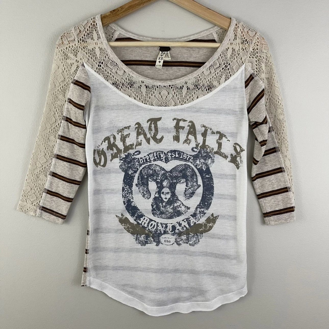 Free People FREE PEOPLE Creme Ivory Eyelet Lace Great Falls Montana Top Size XS / US 0-2 / IT 36-38 - 2 Thumbnail