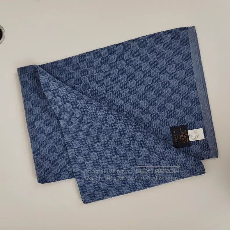 Louis Vuitton Louis Vuitton Blue Checker Scarf Size ONE SIZE - 6 Thumbnail