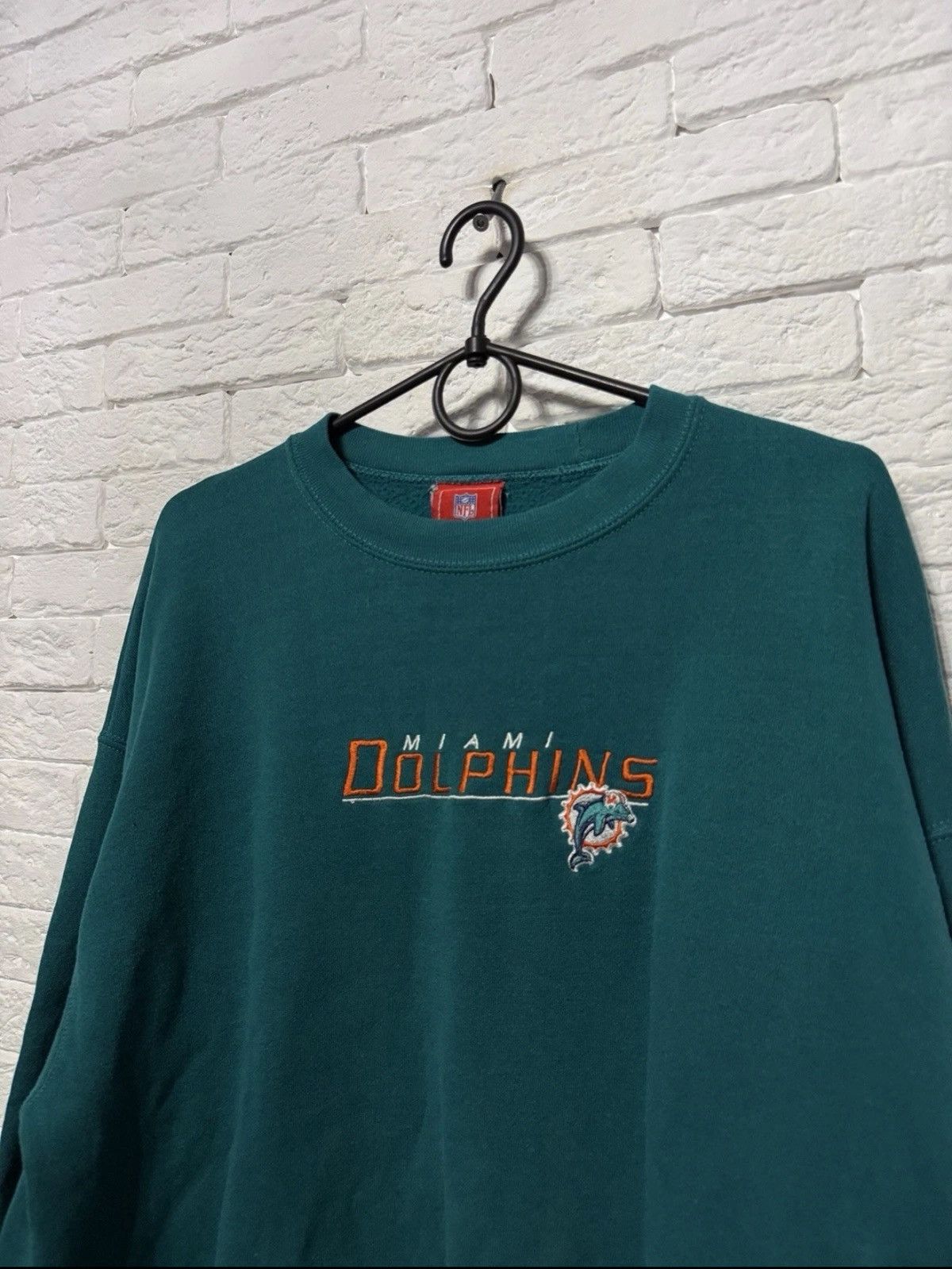 NFL Vintage 90`s Miami Dolphins Sweatshirt Embroidered Logo Size US XL / EU 56 / 4 - 2 Thumbnail