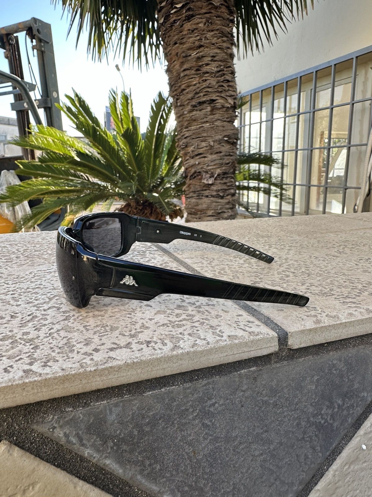 Kappa × Vintage Kappa Sunglasses Vintage MI 0517 C2 Black Size ONE SIZE - 3 Thumbnail
