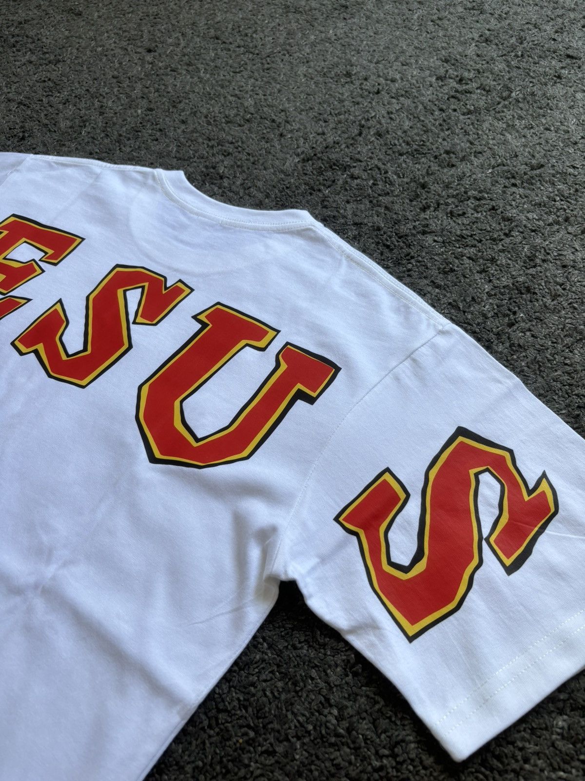 Vintage Vintage red cross Jesus Christian heavyweight white tee Size US M / EU 48-50 / 2 - 15 Thumbnail