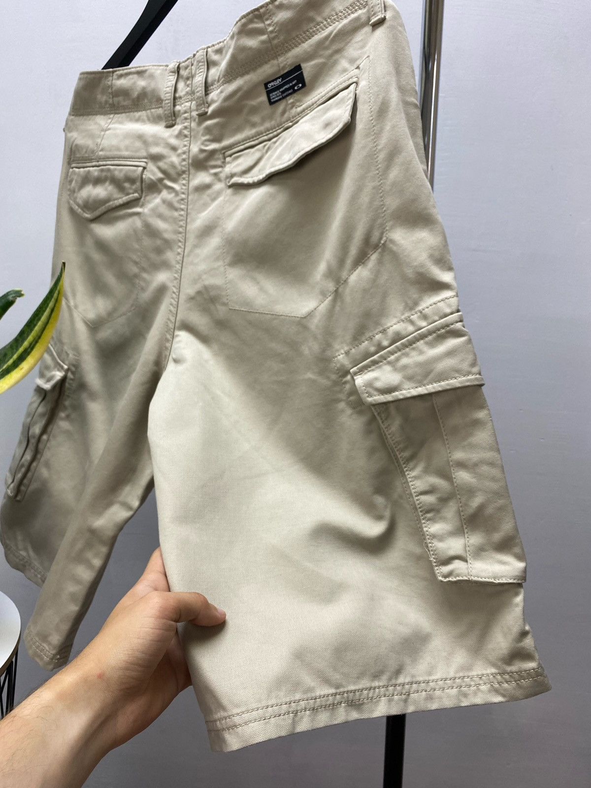 Oakley × Vintage Vintage Oakley Tactical Cargo Shorts Size US 34 / EU 50 - 21 Thumbnail