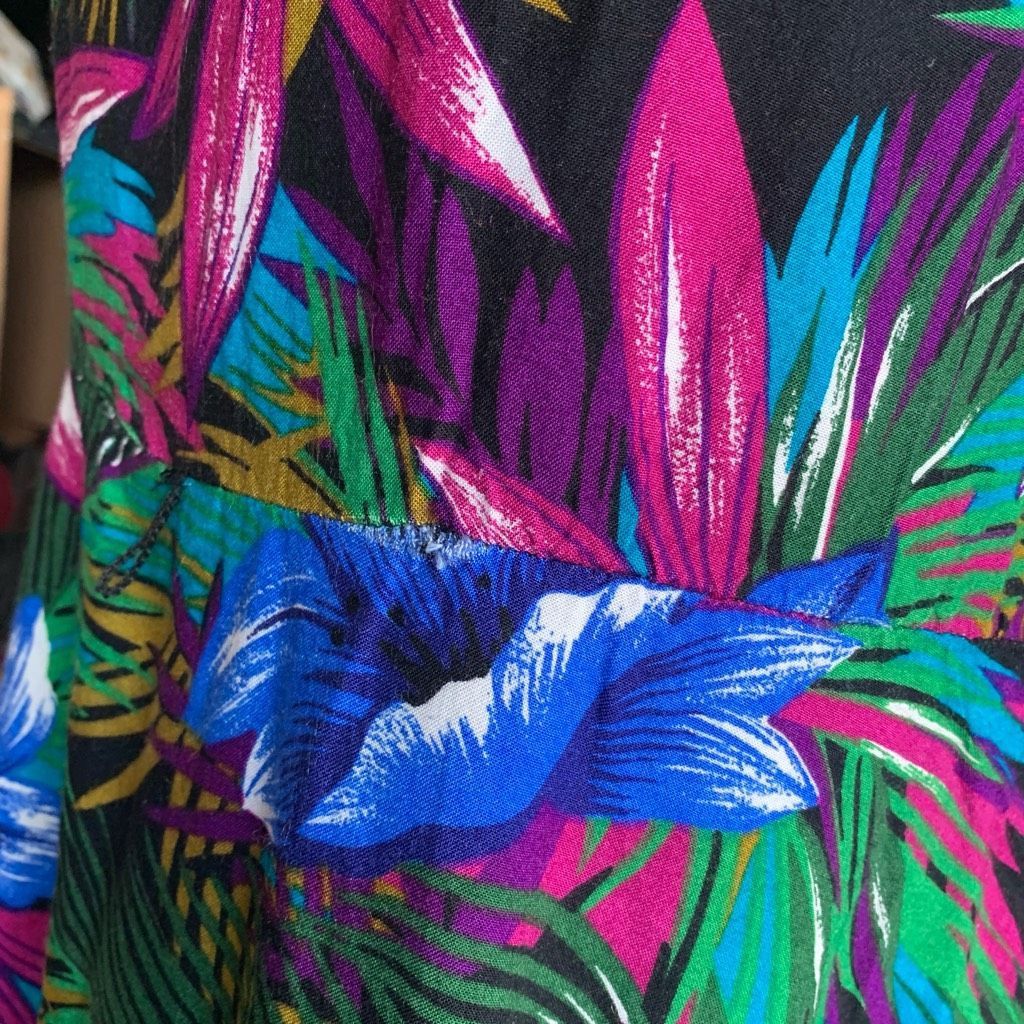 Vintage Vintage 90s Maxi Dress Tropical Print Black Magenta Pink Blue Floral Sleeveless Size M / US 6-8 / IT 42-44 - 8 Thumbnail