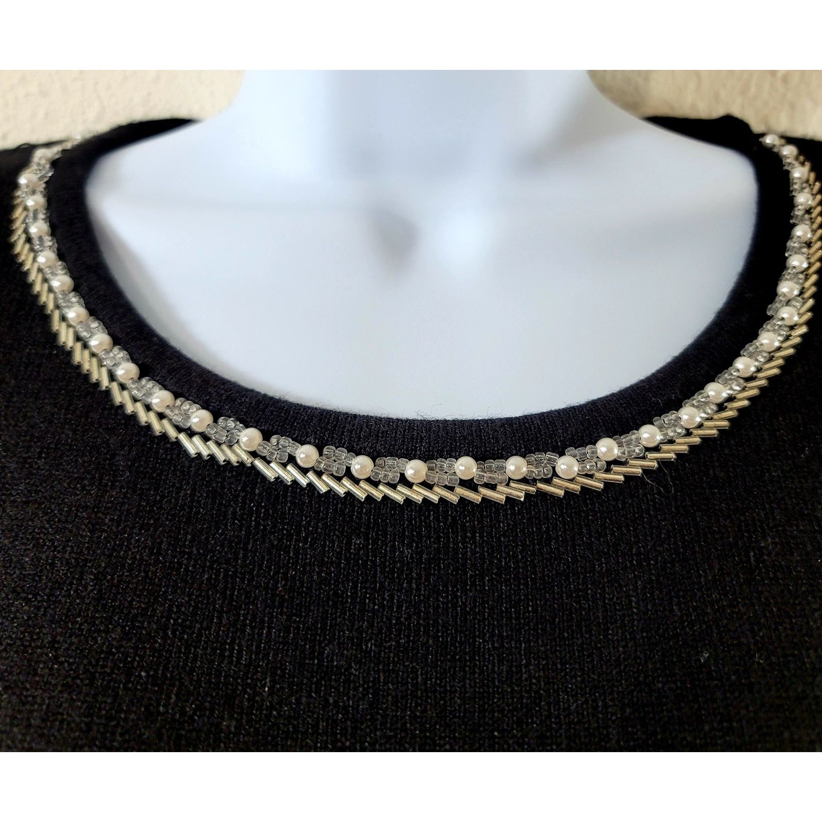 Other Sag Harbor Black Bead Sequin Round Neck Sweater Top Large Size L / US 10 / IT 46 - 2 Thumbnail