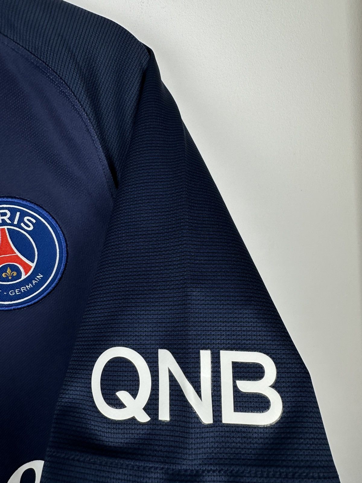Nike Paris Saint Germain PSG 2016 Home Soccer Jersey Shirt Size US M / EU 48-50 / 2 - 13 Thumbnail