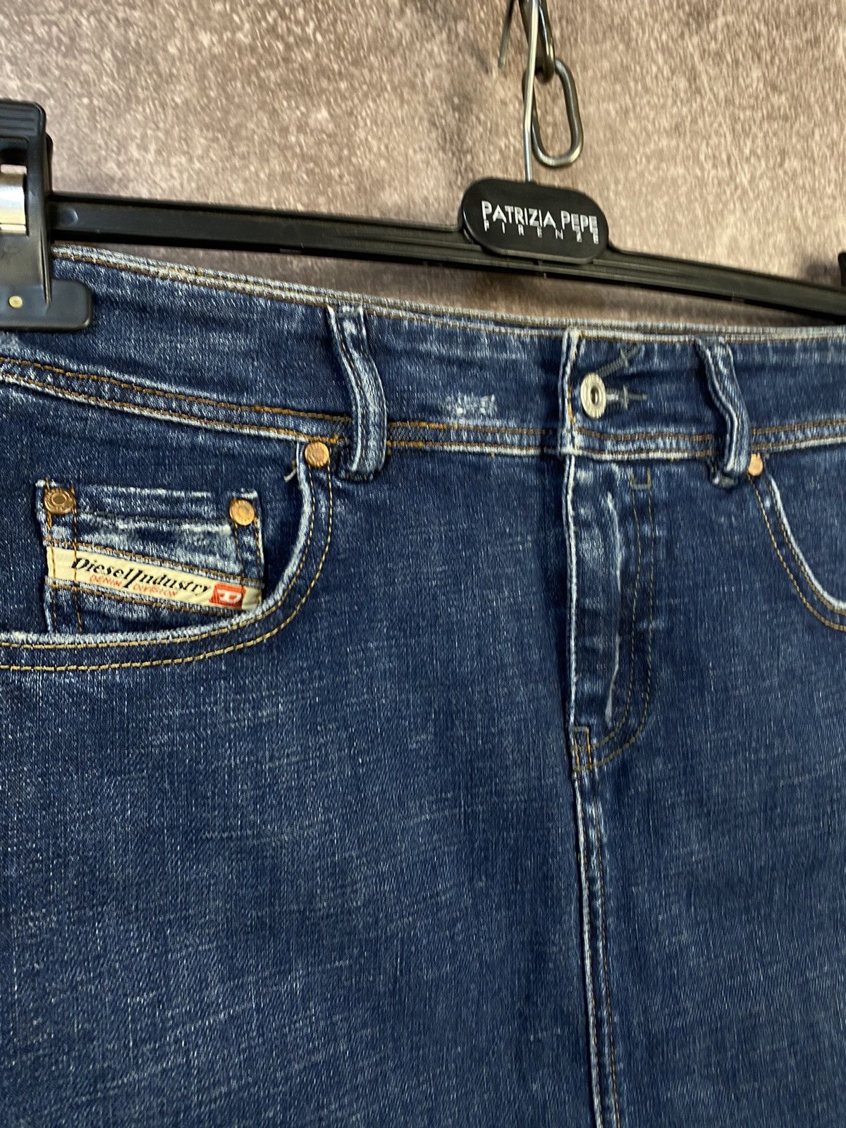 Diesel Vintage Diesel jeans Skirt Denim Opium Y2K Avant-Garde Size 26" / US 2 / IT 38 - 4 Thumbnail
