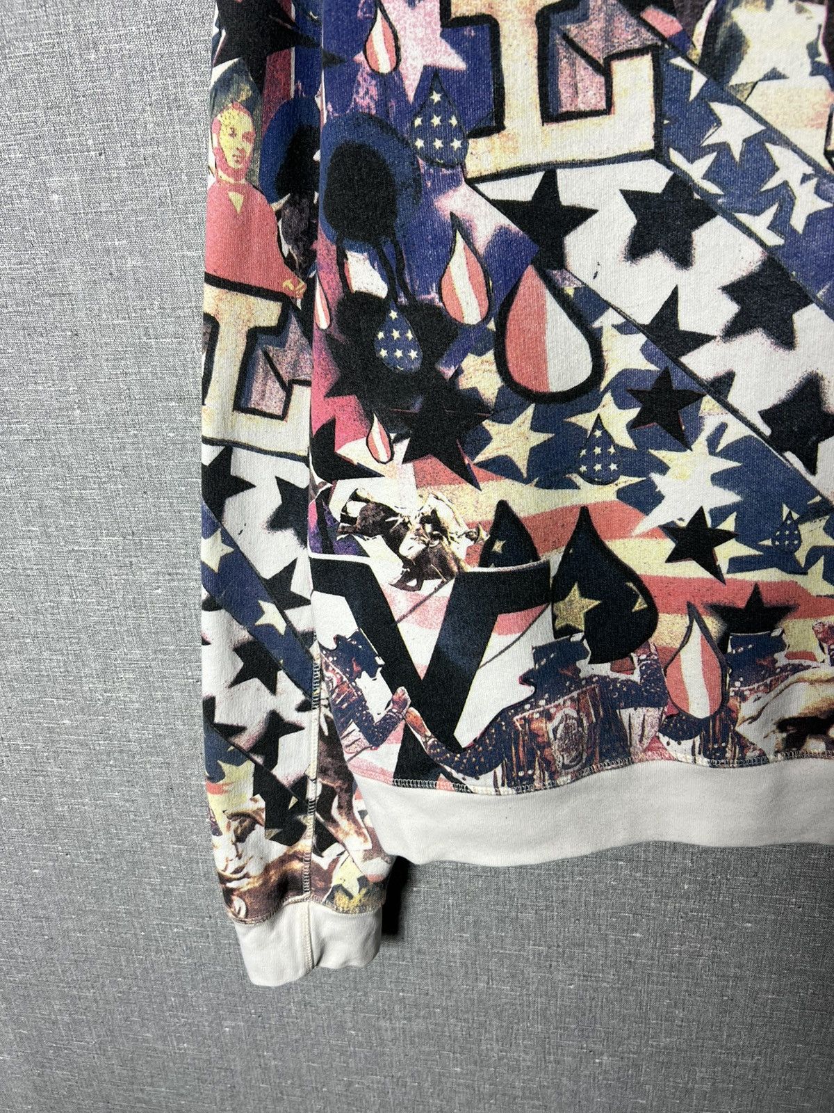 Levi's Vintage Levis Engineered Jeans All Over Printed Zip Hoodie Size US L / EU 52-54 / 3 - 15 Thumbnail