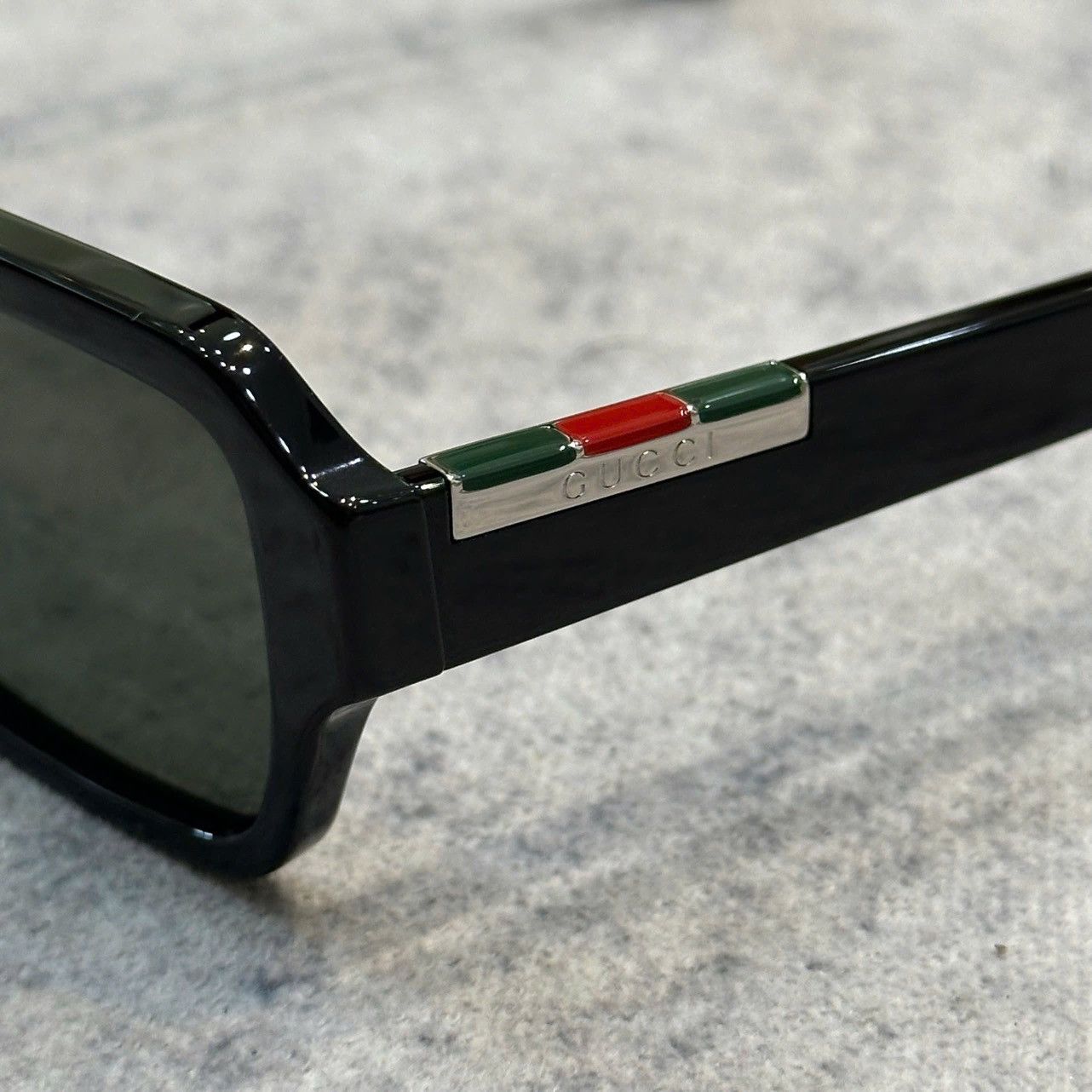 Gucci GUCCI GG1887S 001 Size ONE SIZE - 2 Thumbnail