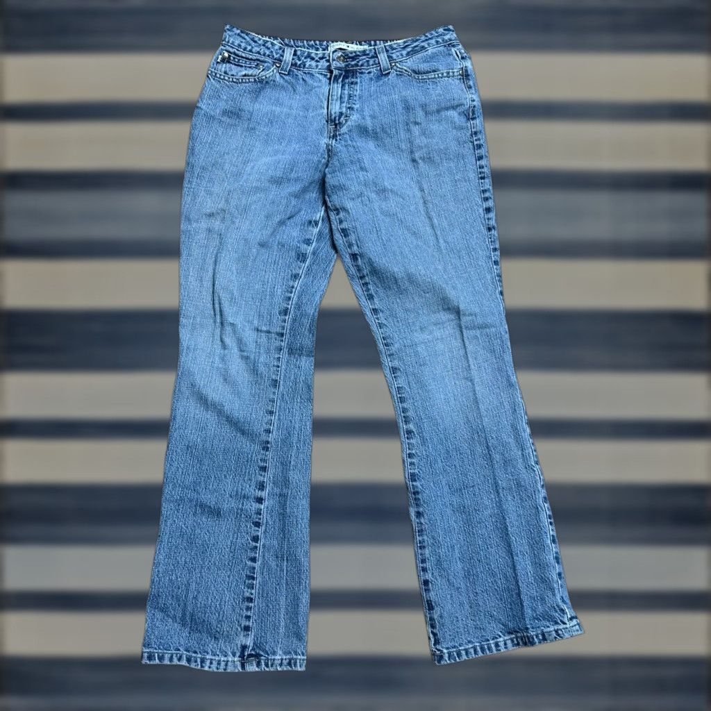 Tommy Hilfiger VINTAGE Tommy Hilfiger Jeans Womens 6 Boyfriend Cut Denim Blue 30 in Inseam Size 28" / US 6 / IT 42 - 1 Thumbnail
