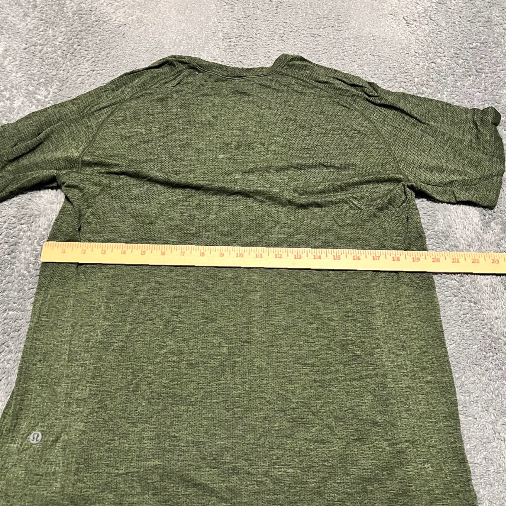 Lululemon **Lululemon Mens Large Green Tech Vent T-Shirt** User: Lululemon Mens Large Green Tech Vent T-Shirt Size US L / EU 52-54 / 3 - 6 Thumbnail