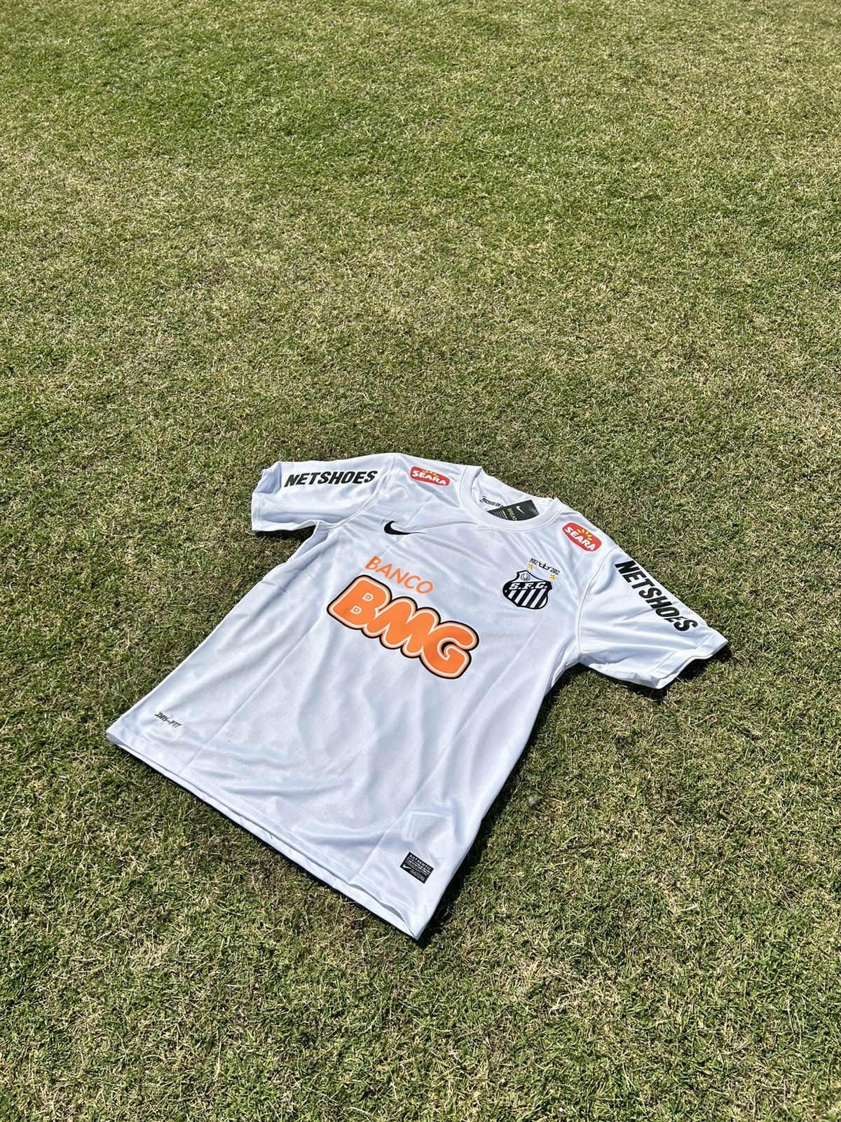 Nike 2012/13 santos home kit NEYMAR JR#11 Size US L / EU 52-54 / 3 - 3 Thumbnail