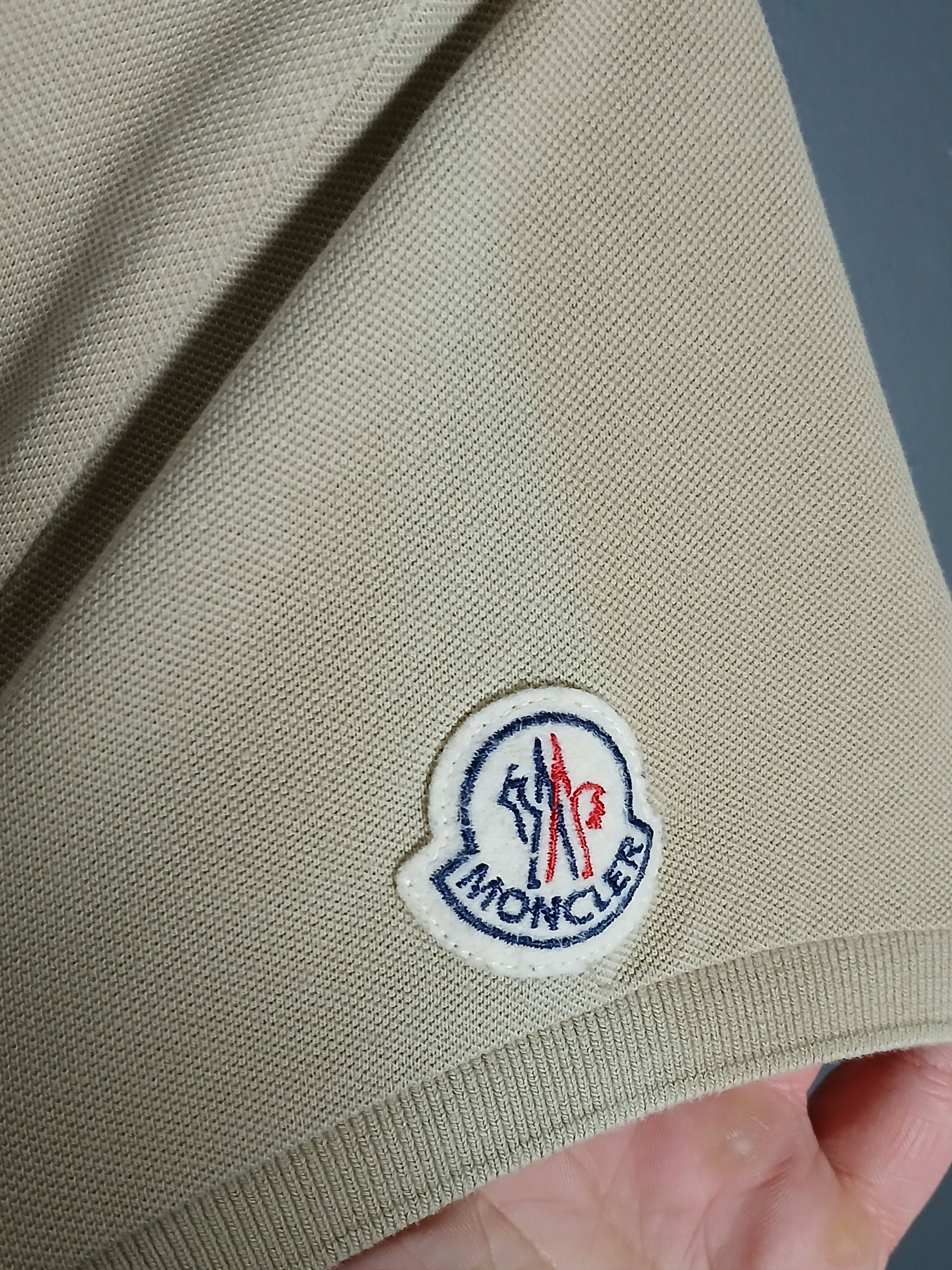 Moncler Moncler T-Shirt Size M / US 6-8 / IT 42-44 - 6 Thumbnail