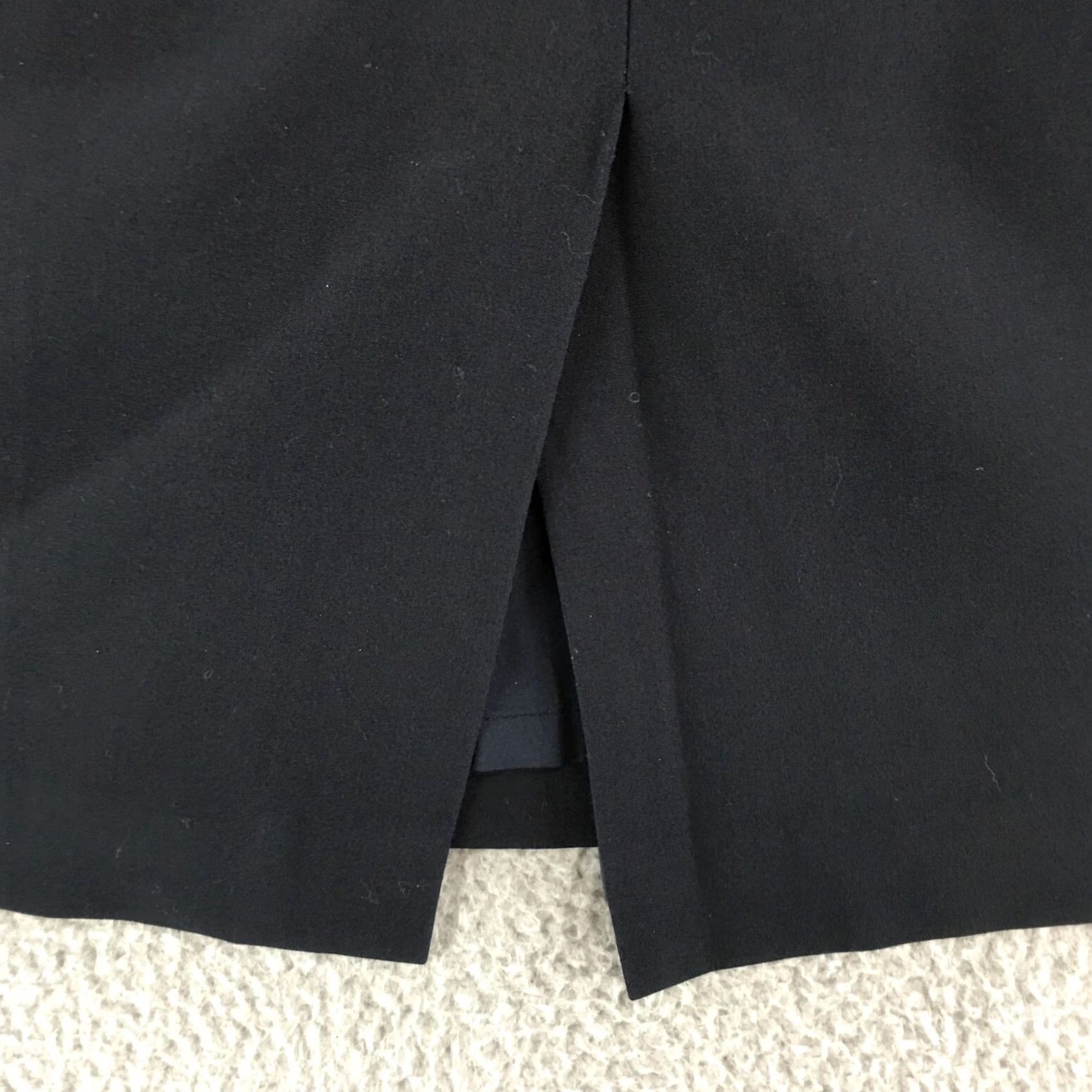 Calvin Klein Calvin Klein A-Line Skirts Womens 8 Black Pleated Front Casual Back Slit Casual Womens 8 Black Pleated Slit Back Casual Calvin Klein A-Line Skirt Size 30" / US 8 / IT 44 - 7 Thumbnail