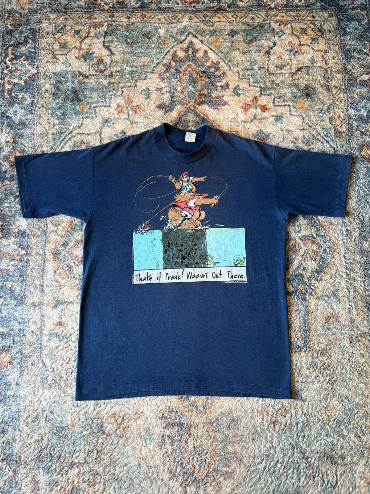 Vintage Vintage 80s Bears Fishing Way Out There Humour T-shirt Size US XL / EU 56 / 4 - 1 Thumbnail