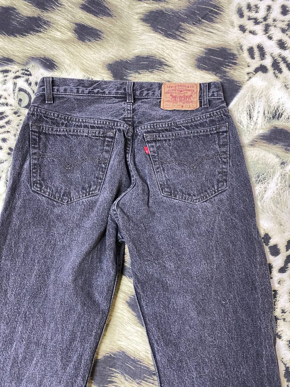 Levi's × Vintage Vintage Levis 501 Light Wash Denim Jeans High-Waisted Size 30" / US 8 / IT 44 - 6 Thumbnail
