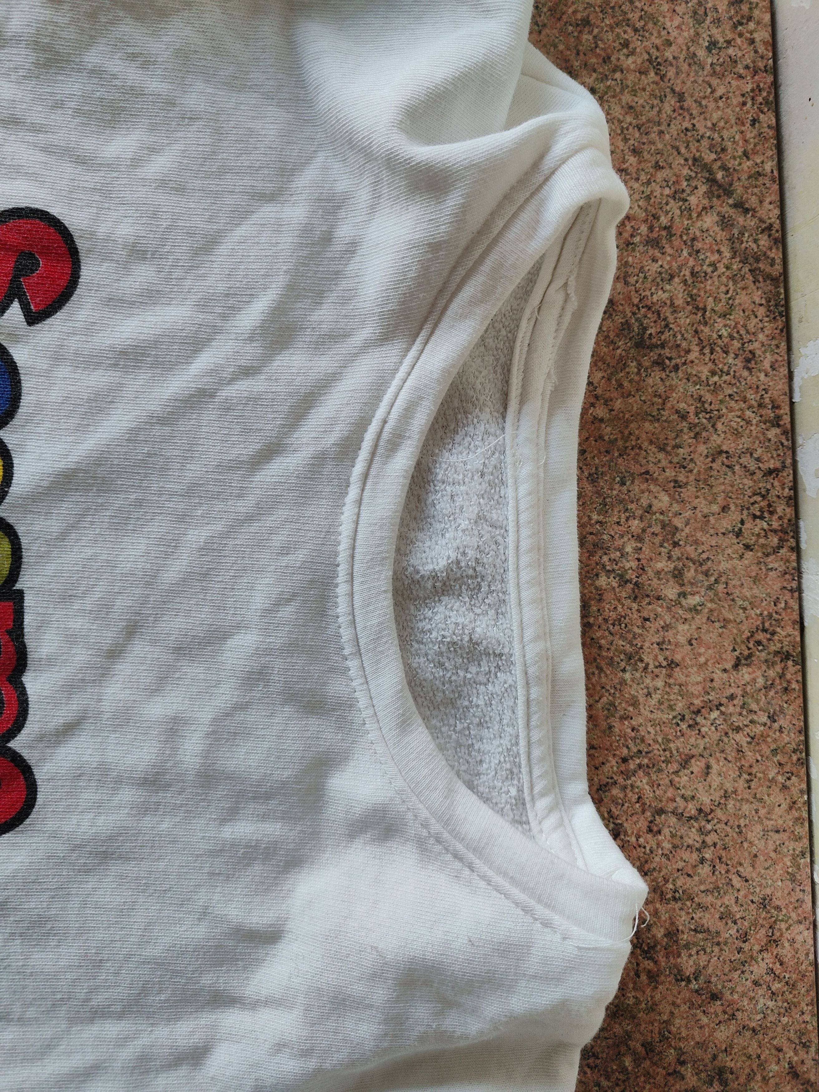 Vintage Vintage sesame street x kaws crewneck 70s 80s 90s y2k Size US M / EU 48-50 / 2 - 4 Thumbnail
