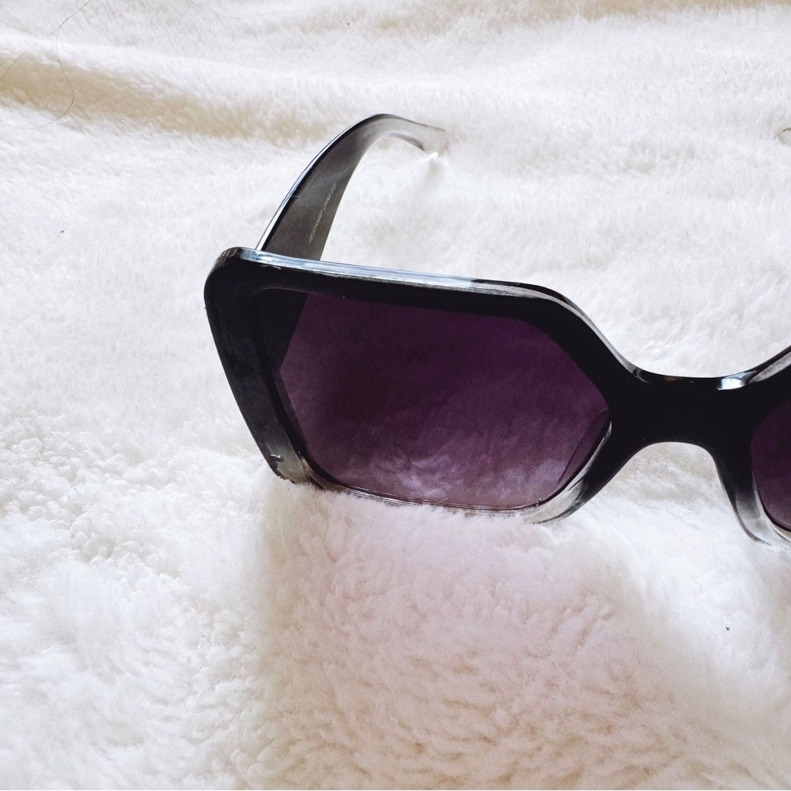 Other Junia Clear Black Oversized Sunglasses Size ONE SIZE - 7 Thumbnail