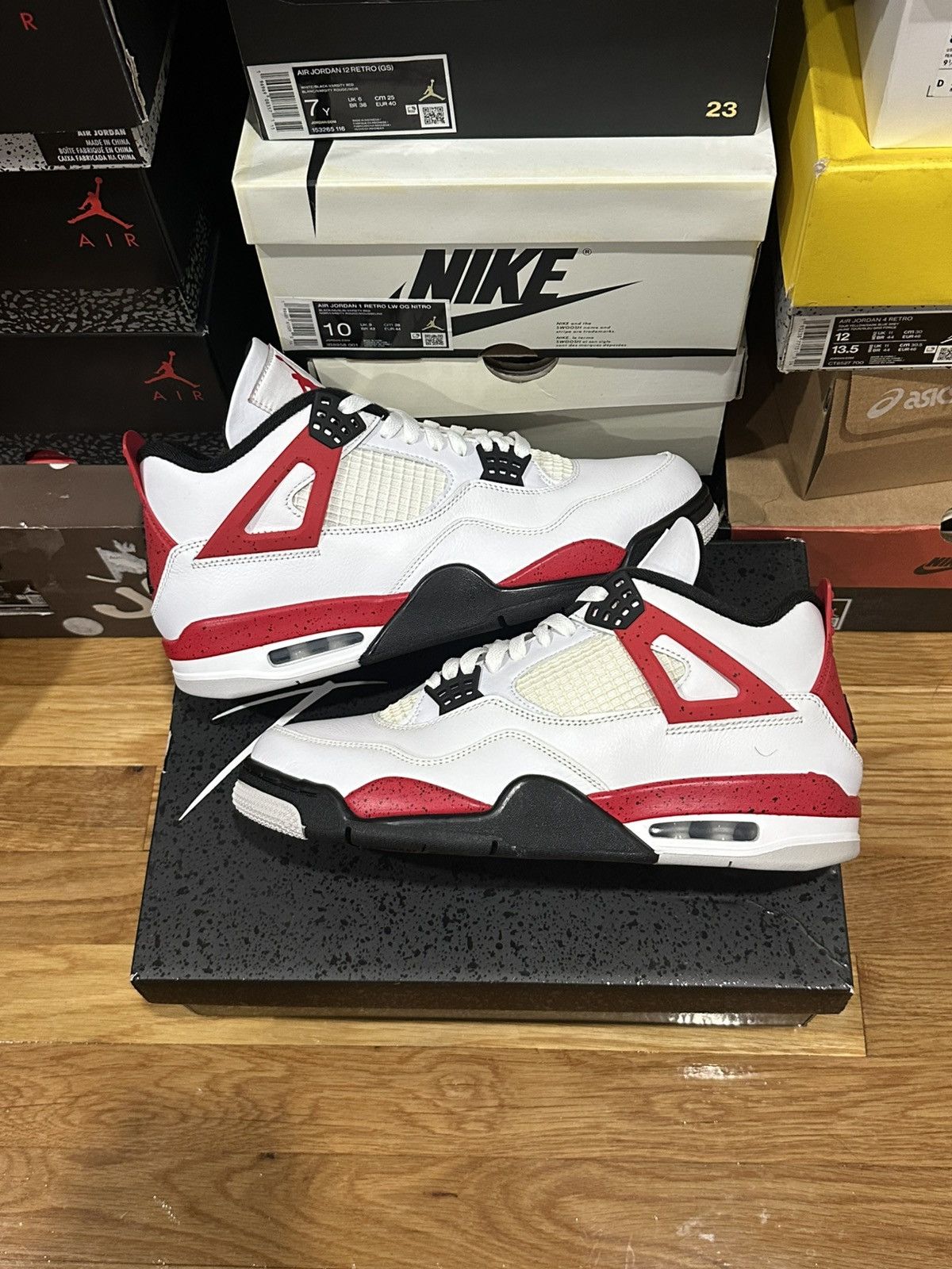 Jordan Brand Jordan 4 Retro Red Cement size 10.5 Size US 10.5 / EU 43-44 - 1 Thumbnail