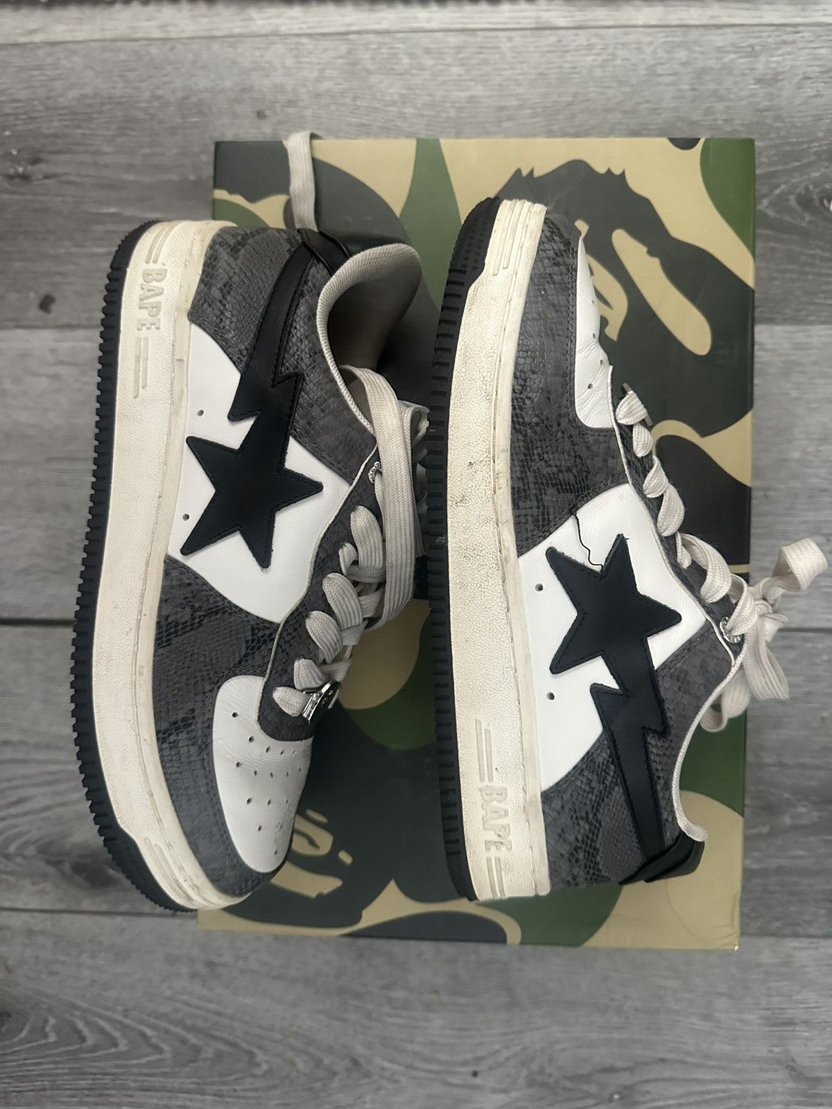 Bape Bapestas size 6 mens 7.5 womens Size US 6 / EU 39 - 1 Thumbnail