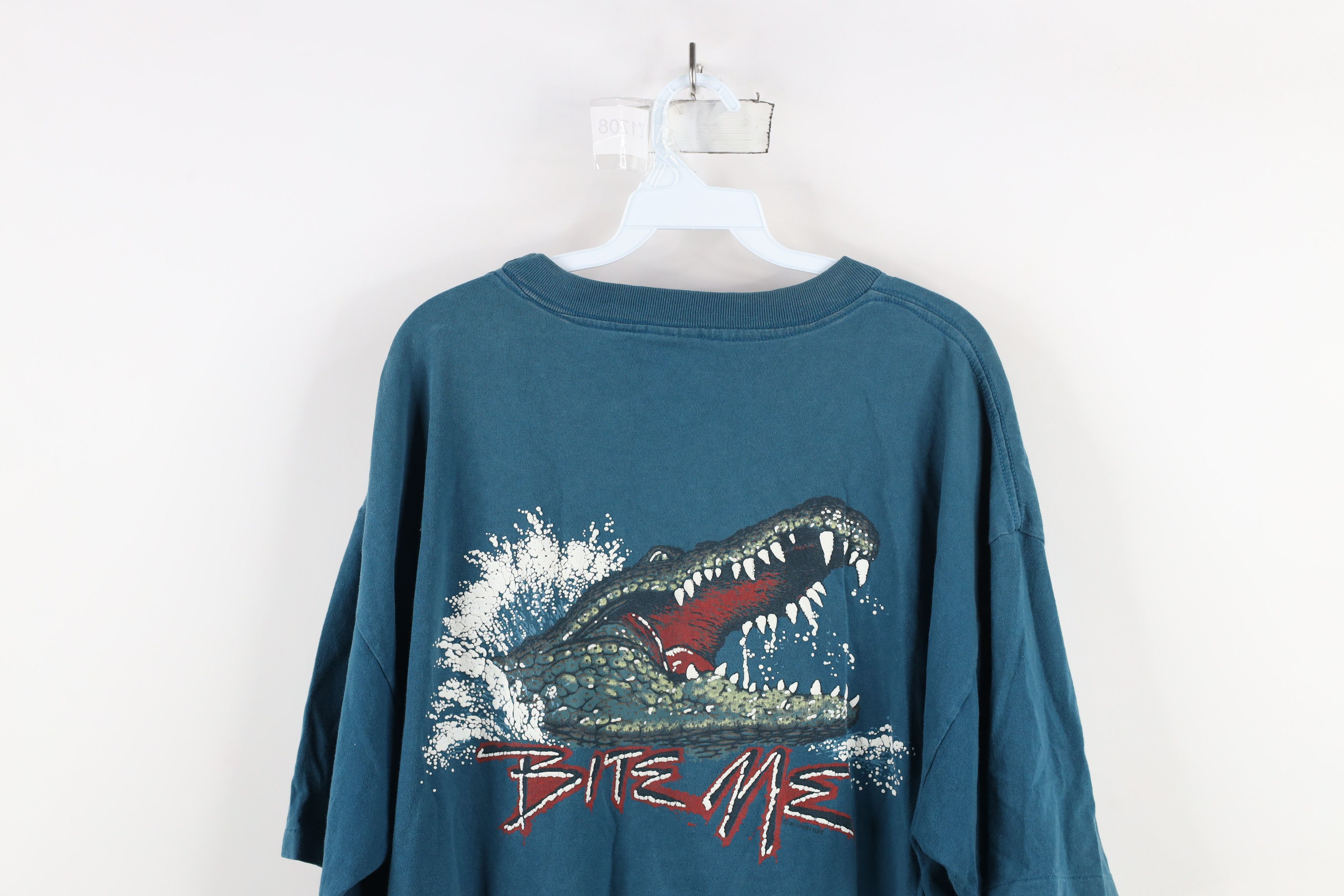 Vintage Vintage 90s Streetwear Alligator Florida Bite Me T-Shirt USA Size US XL / EU 56 / 4 - 14 Thumbnail