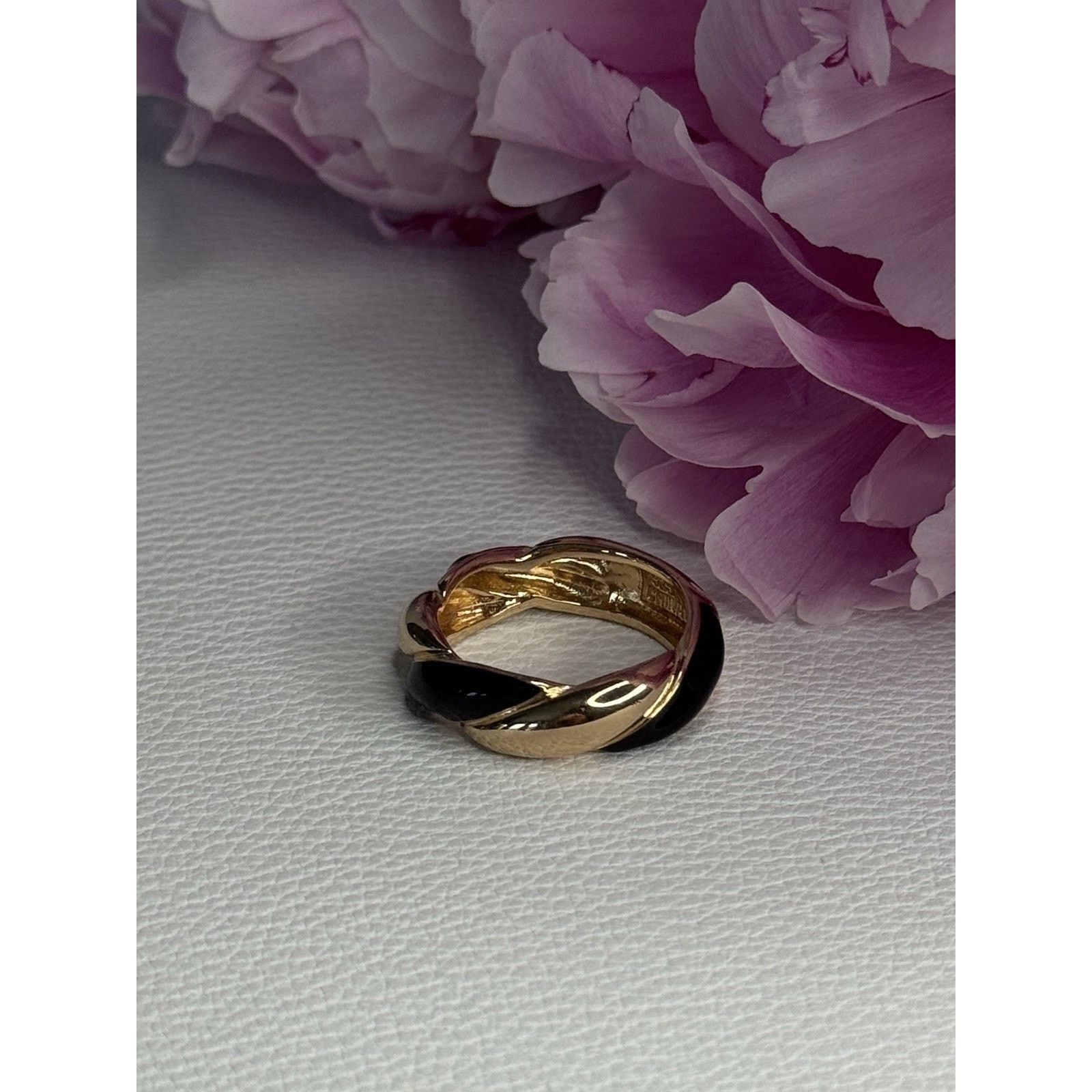 Jewelry 925 STERLING SILVER GOLD PLATED ONYX RING SIZE 8 Size ONE SIZE - 5 Thumbnail