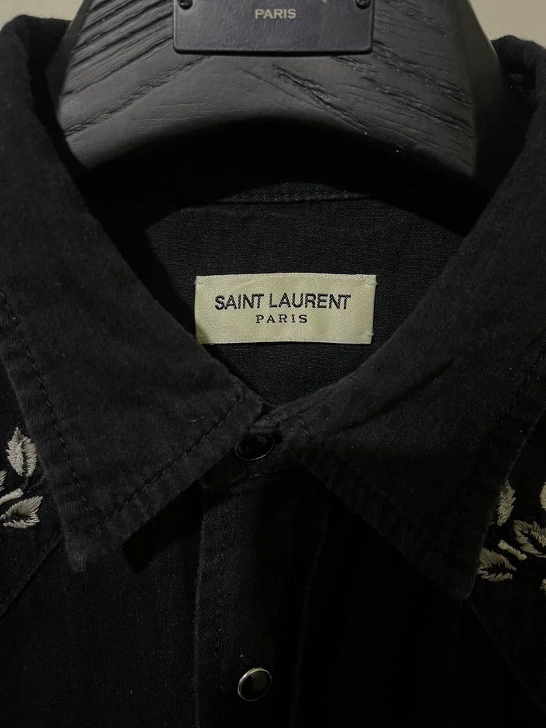 Saint Laurent Paris saint Laurent paris19ss genuine rose embroidered court cat Size US M / EU 48-50 / 2 - 2 Thumbnail