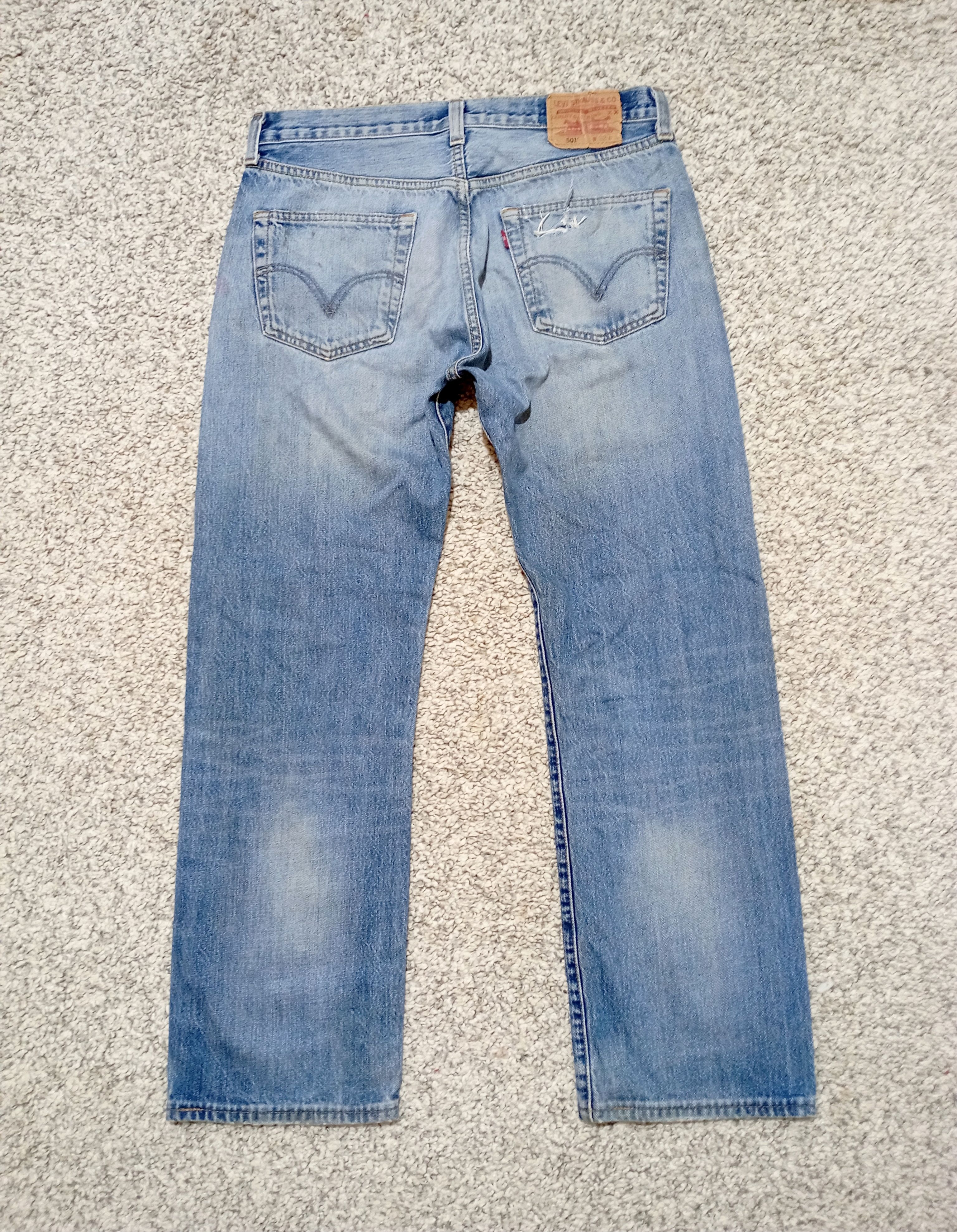 Levi's Vintage Levis 501 Bleu Wash Distressed Jeans Size US 32 / EU 48 - 5 Thumbnail