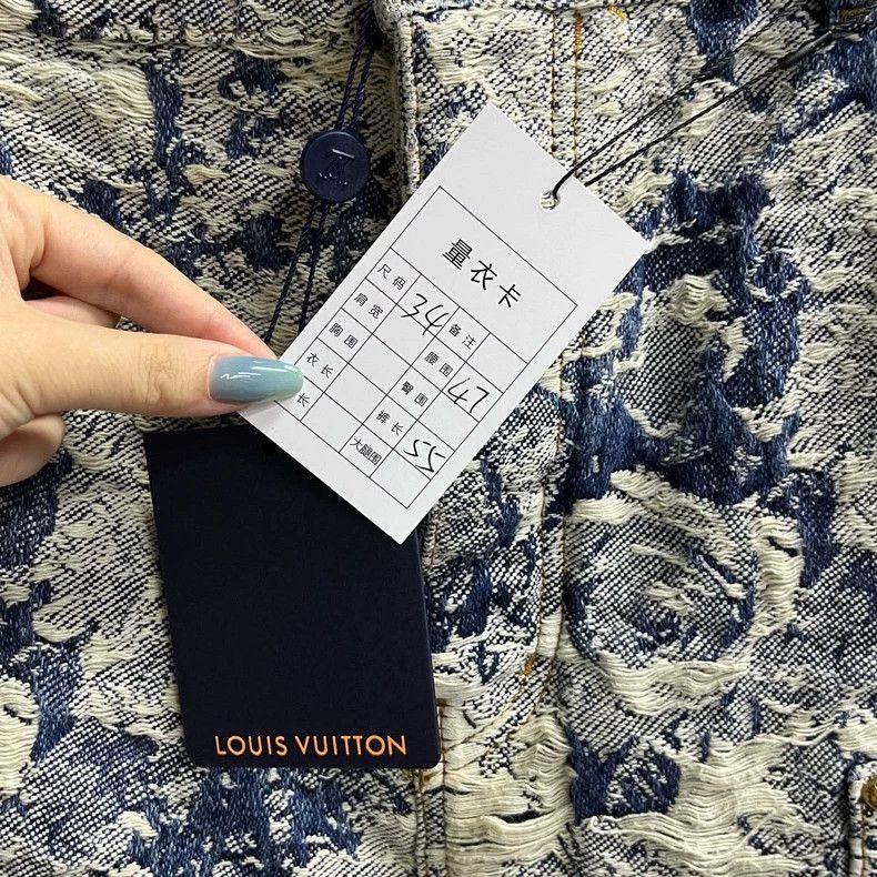 Louis Vuitton Louis Vuitton New Blue Blended Graphic Button Straight Leg Size US 34 / EU 50 - 3 Thumbnail