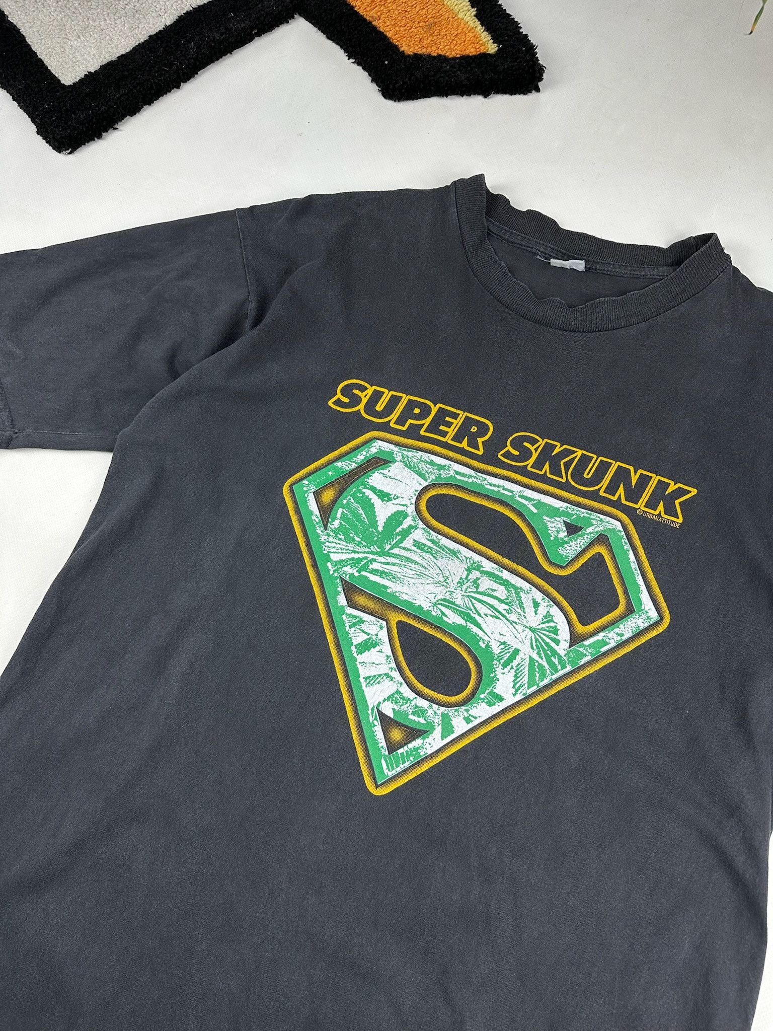 Vintage Vintage Super Skunk Urban Attitude T-shirt weed marijuana Size US L / EU 52-54 / 3 - 4 Thumbnail
