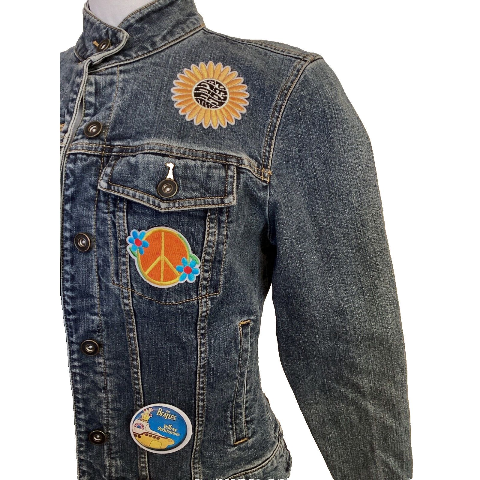 I.N.C THE BEATLES FAB FOUR HIPPIE LOVE PEACE TRUCKER JEAN JACKET Size M / US 6-8 / IT 42-44 - 4 Thumbnail