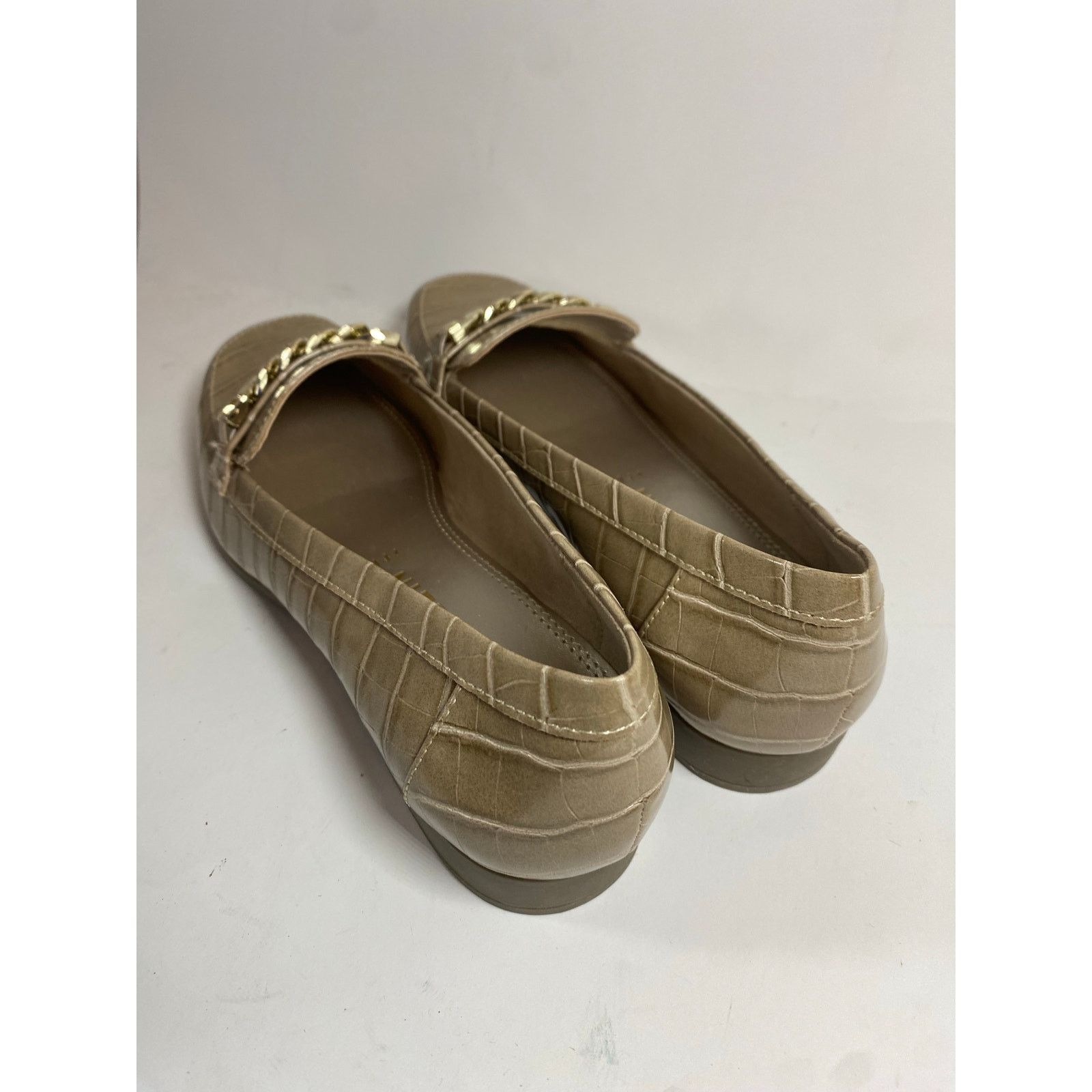 Anne Klein Anne Klein Brand Akvalya Taupe Chain Loafers size 9.5 Size US 9.5 / IT 39.5 - 4 Thumbnail