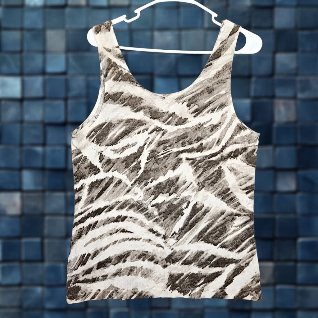Vintage Chico's Tank Woman Brown White Printed Size 2 Short Sleeve Round Neck Travel All Seasons Pullover Adult Womens Regular Fit Clothing Size XS / US 0-2 / IT 36-38 - 1 Thumbnail