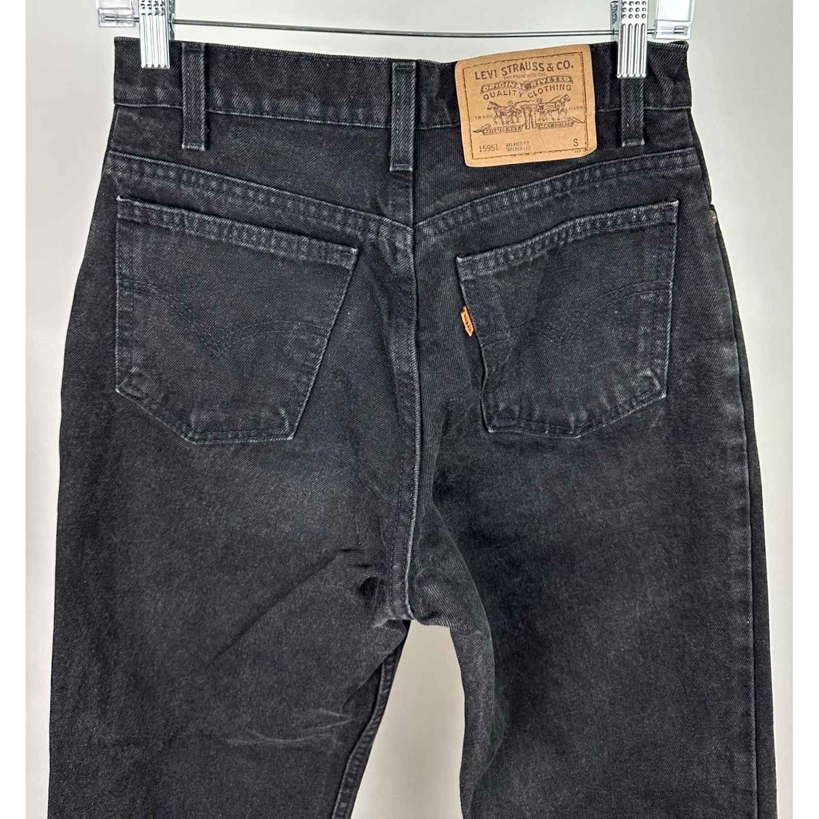 Levi's VINTAGE Levi's Jeans Womens 27x28 ACTUAL 15951 Orange Tab Black Denim Jeans Size 27" / US 4 / IT 40 - 7 Thumbnail