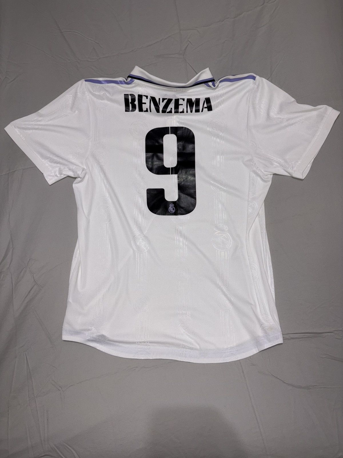 Adidas Real Madrid 2022 Jersey Size US XL / EU 56 / 4 - 4 Thumbnail