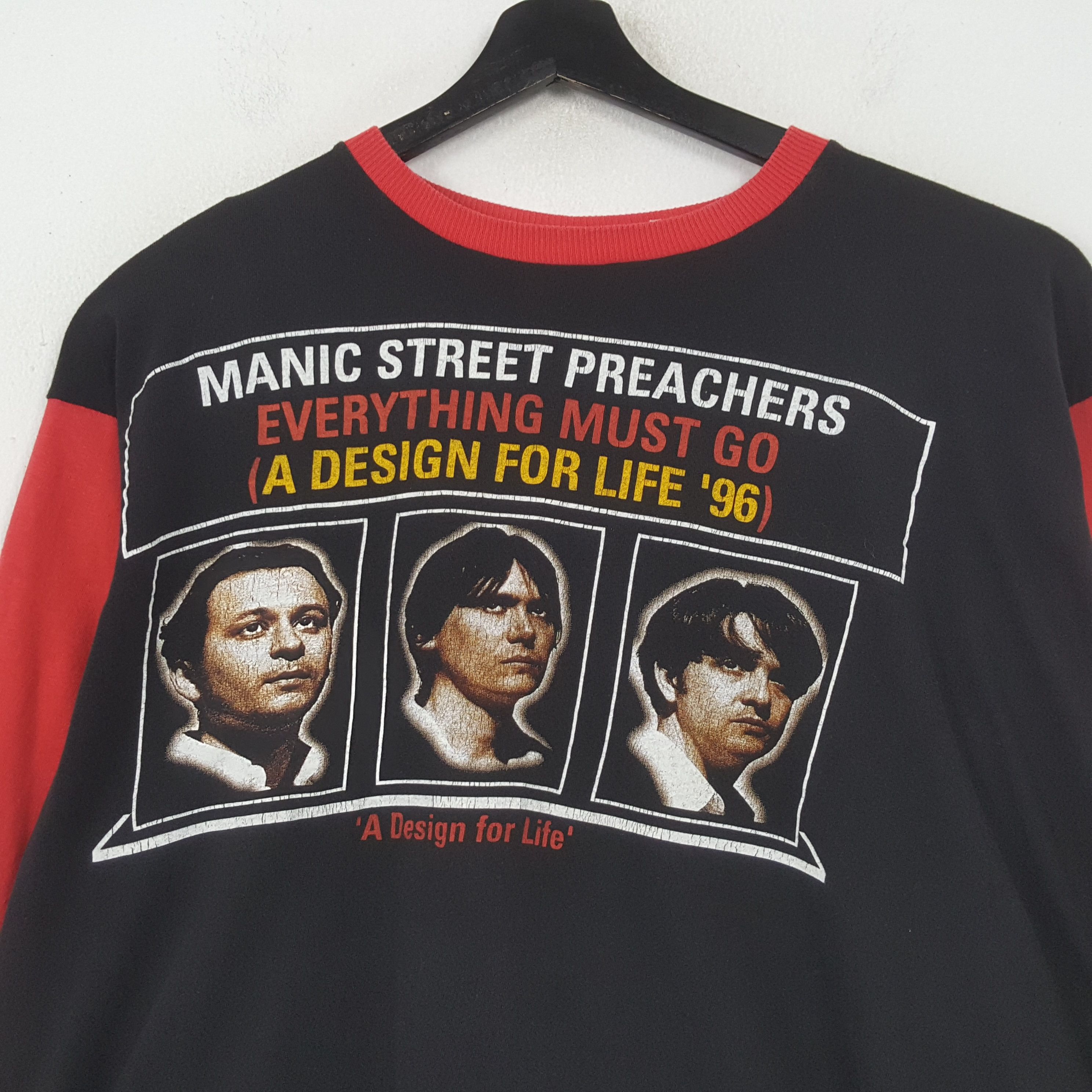 Vintage Manic Street Preachers Phototees Style Tshirt 32 Size US XL / EU 56 / 4 - 2 Thumbnail