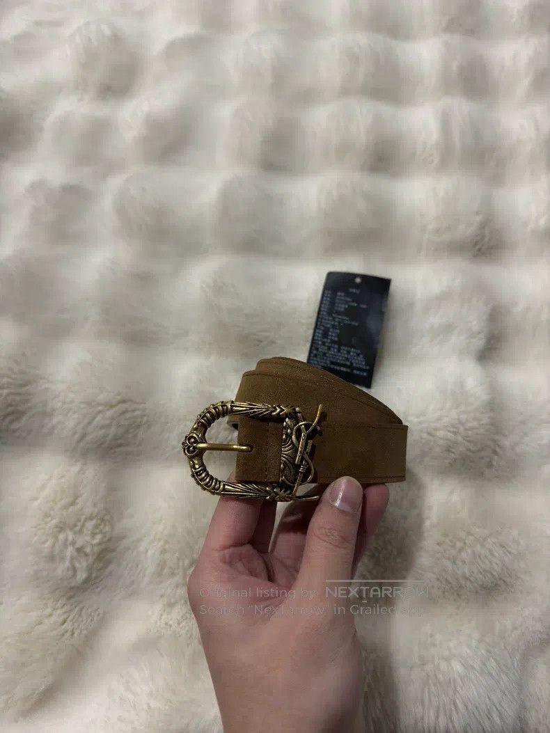 Saint Laurent Paris Saint Laurent Paris size 80 Golden Embossed Logo Belt Size ONE SIZE - 1 Thumbnail