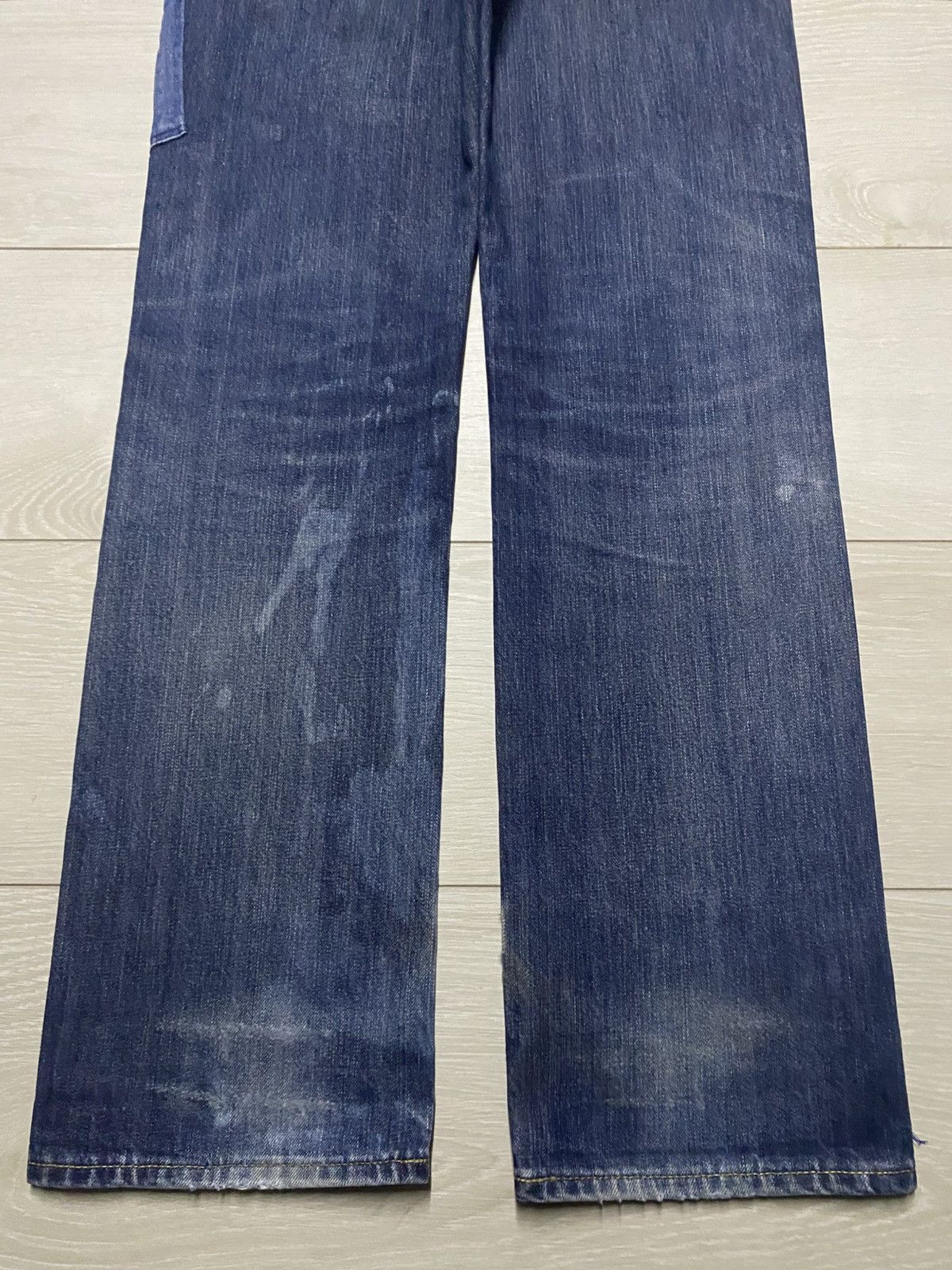 Uniqlo Vintage Uniqlo Mud Wash Distressed Loose Jeans Size US 31 - 6 Thumbnail