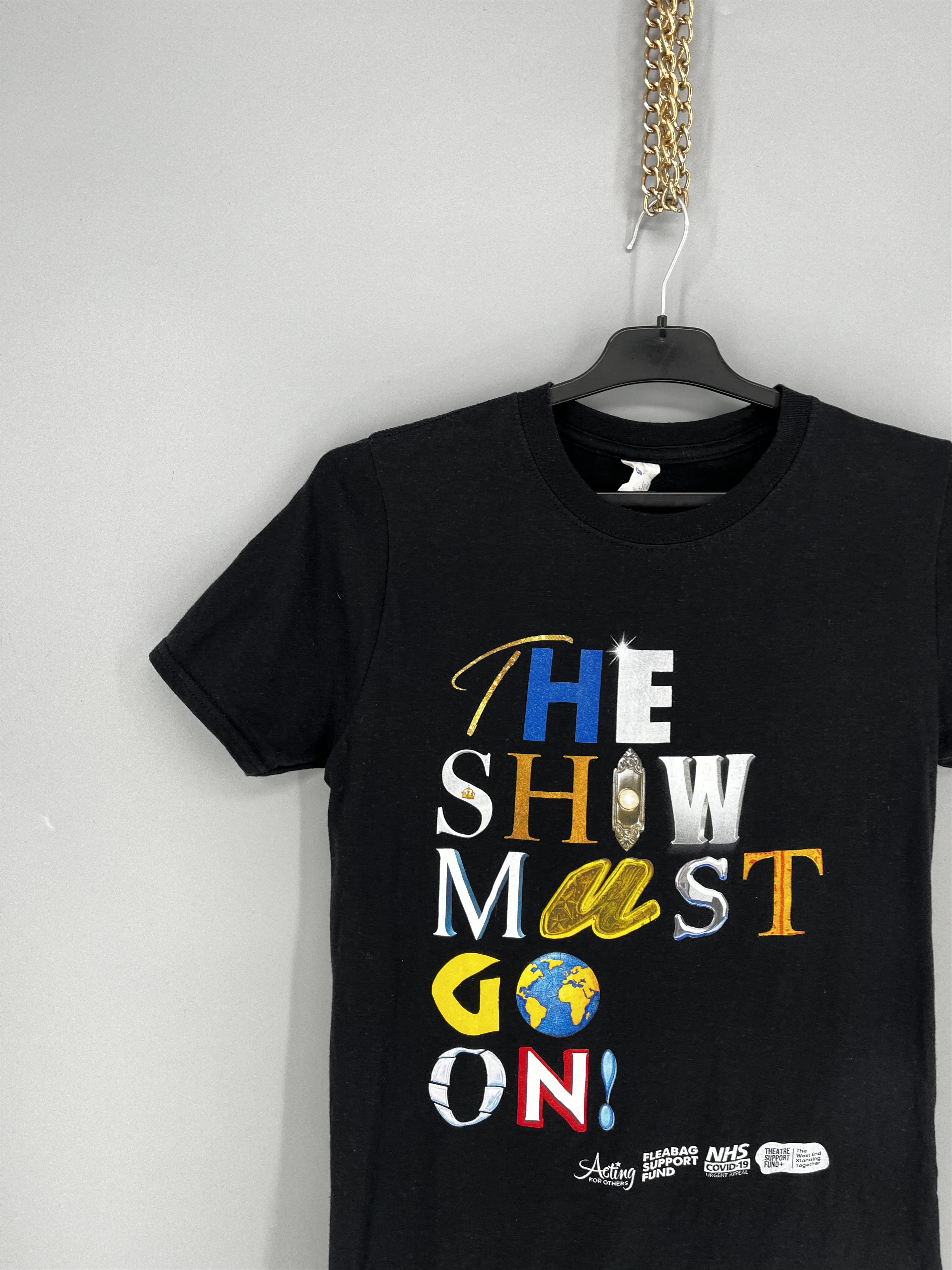 Band Tees Vintage streetwear band rock The show must go on t-shirt Size US S / EU 44-46 / 1 - 4 Thumbnail