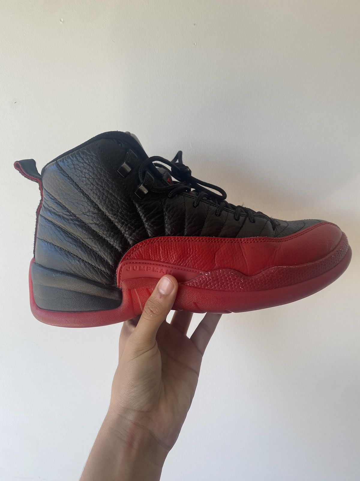 Jordan Brand Flu games jordan 12s Size US 9 / EU 42 - 9 Thumbnail