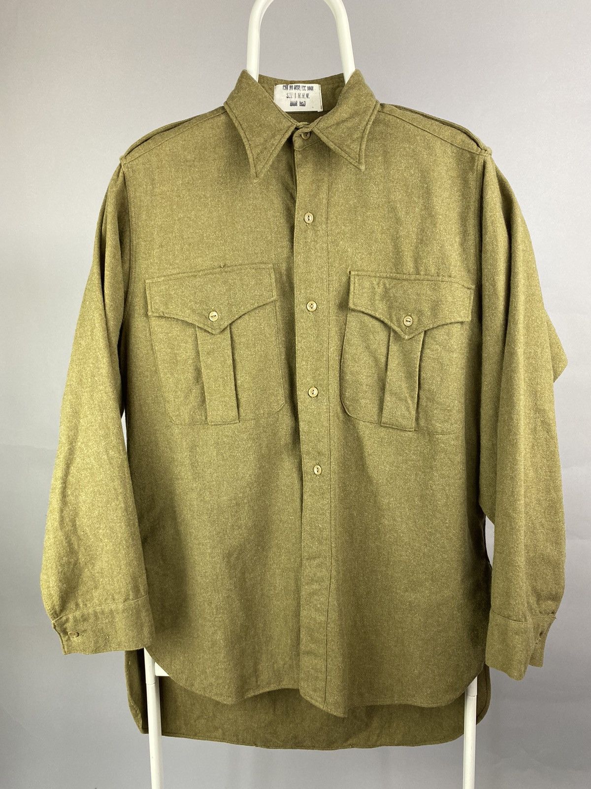 Vintage Vintage 1953 British Army Wool Field Shirt - Size 1 Size US M / EU 48-50 / 2 - 1 Thumbnail