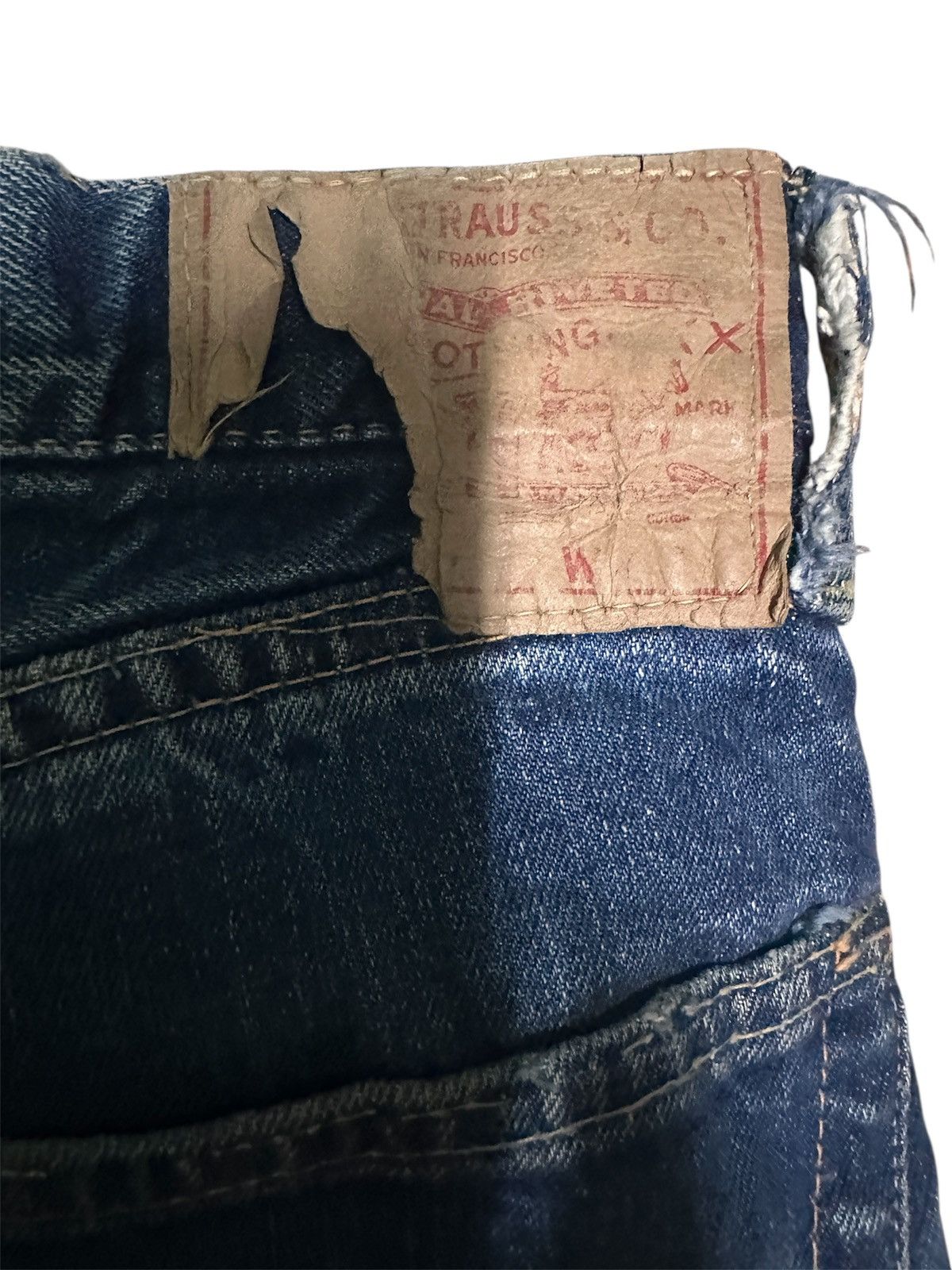 Vintage 🔥TRUE VINTAGE 60s LEVIS CAPITAL E SELVEDGE BUTTON “K”🔥 Size US 28 / EU 44 - 12 Thumbnail