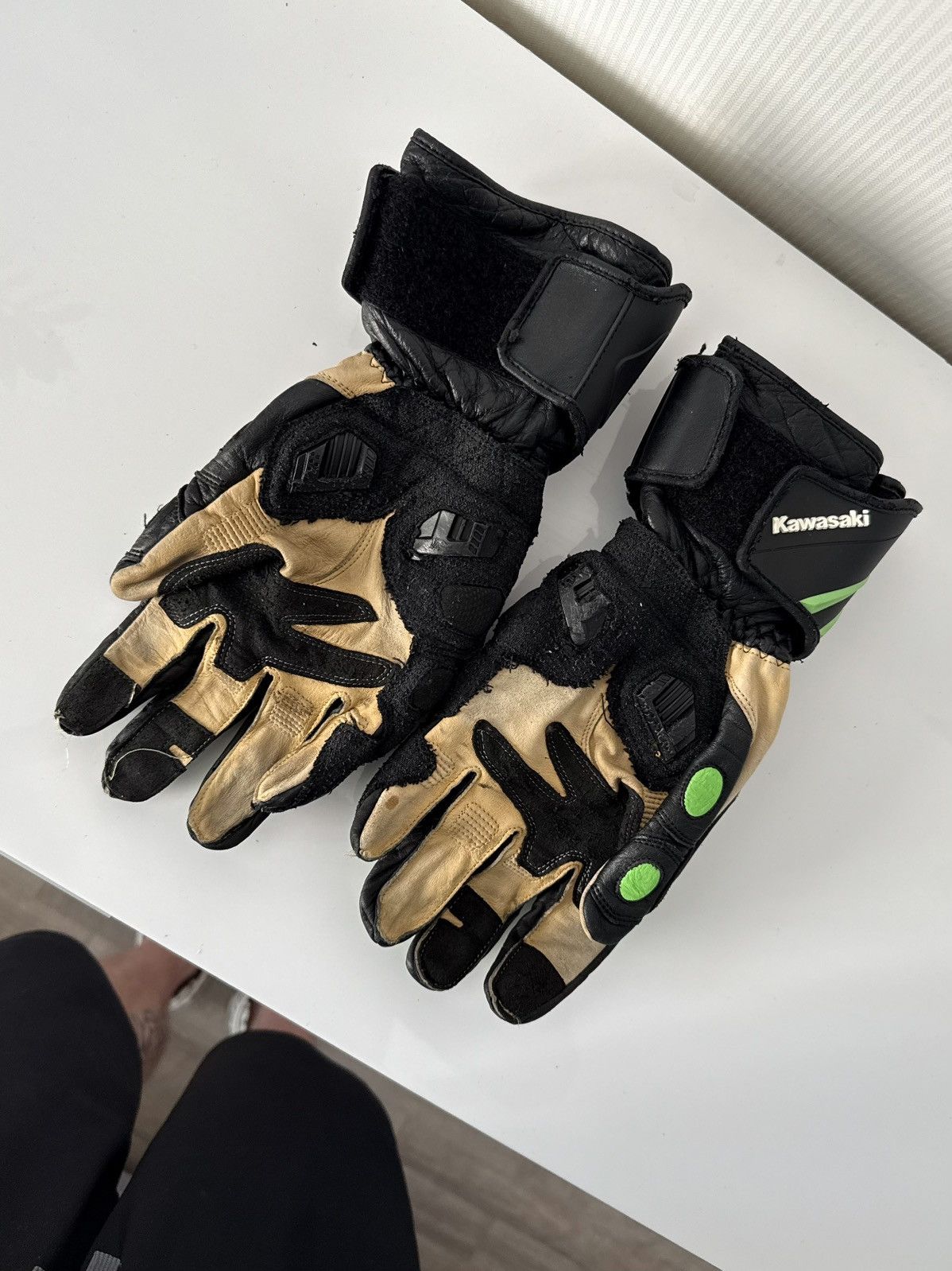 Japanese Brand Kawasaki Y2K Ninja Moto Racing Leather Hype Gloves Size ONE SIZE - 6 Thumbnail