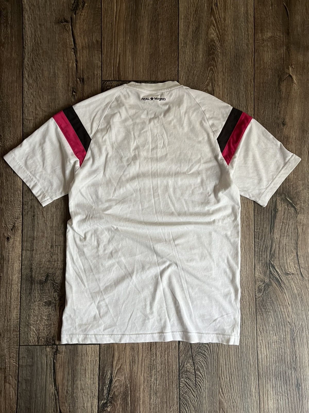 Adidas × Vintage Adidas Real Madrid 2014/2015 Pre Training Football T-shirt Size US S / EU 44-46 / 1 - 9 Thumbnail