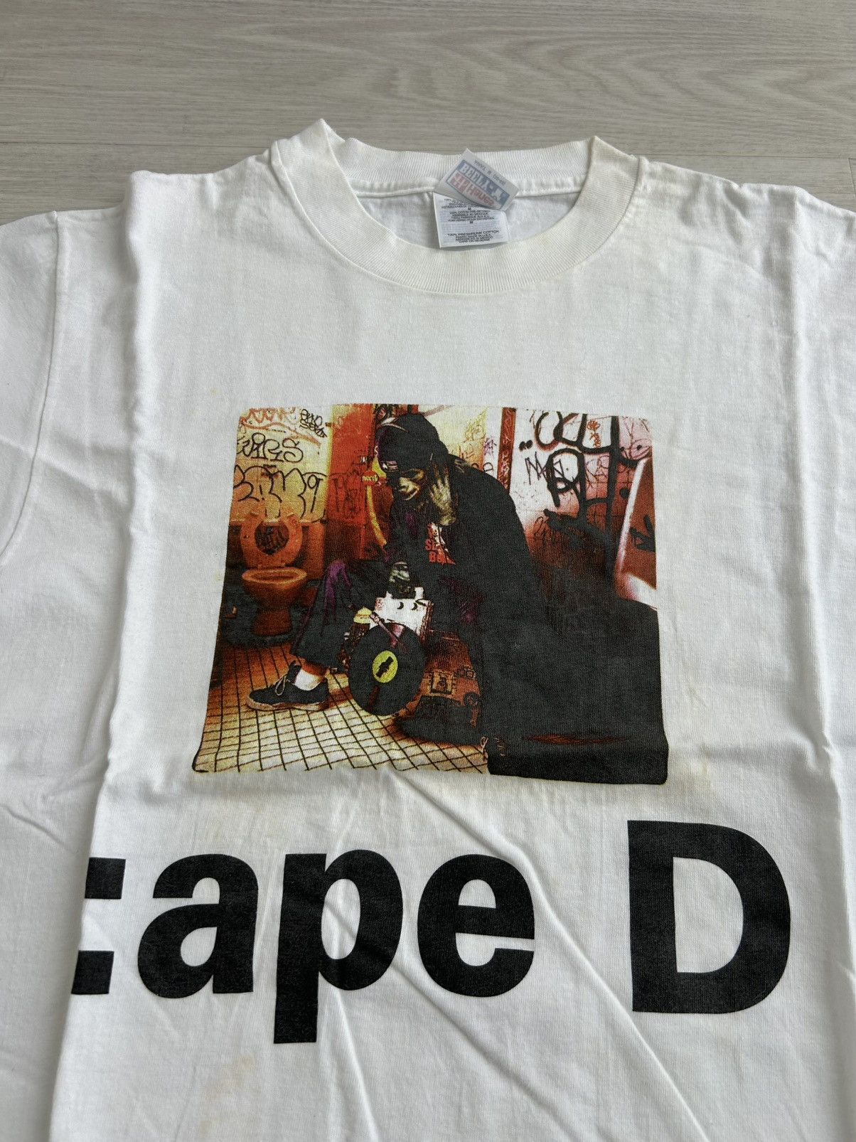 Bape VERY RARE OG 1998 A BATHING APE X CORNELIUS VINYL PLAYER TEE Size US M / EU 48-50 / 2 - 3 Thumbnail